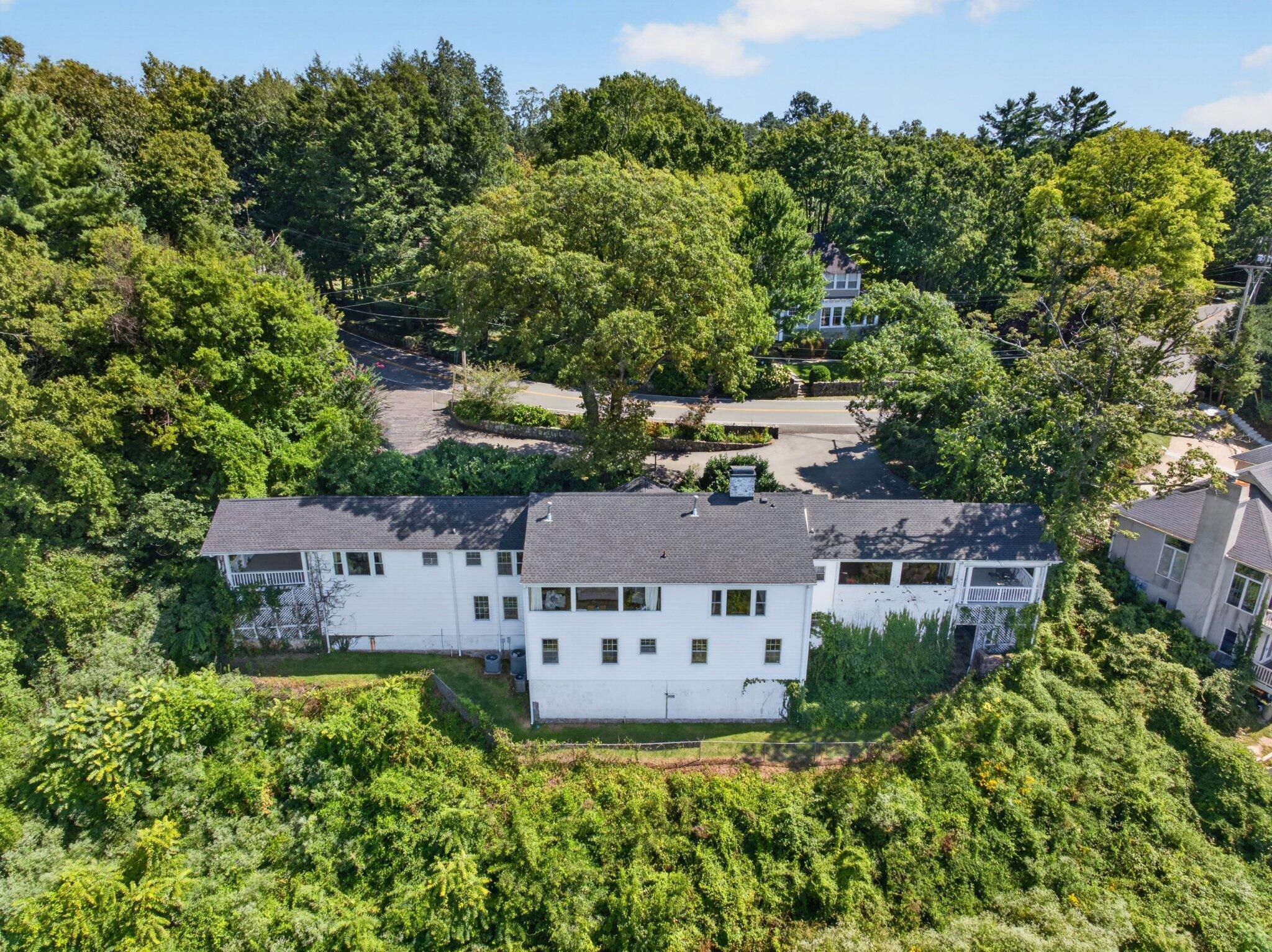 424 W Brow Road