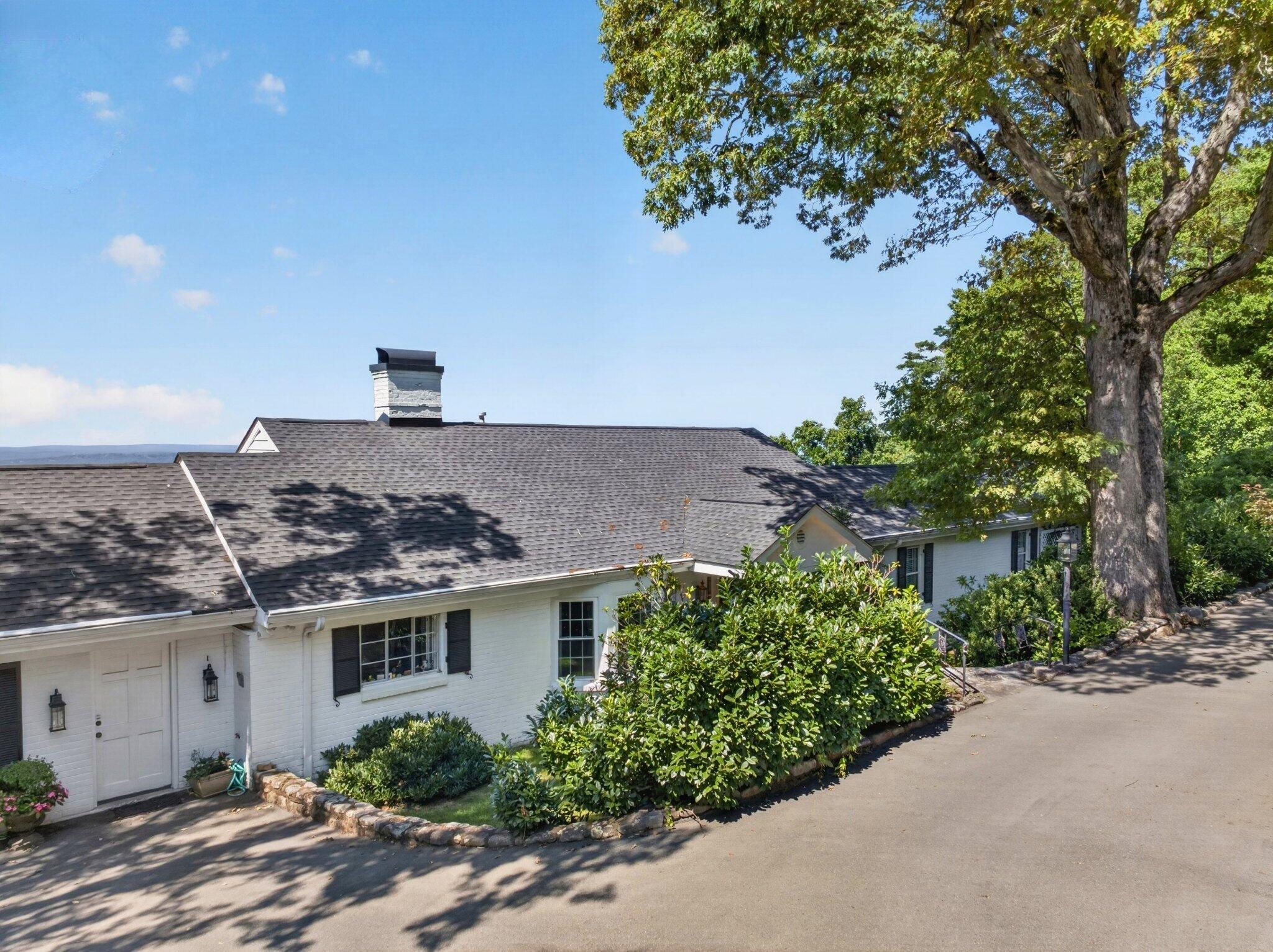 424 W Brow Road