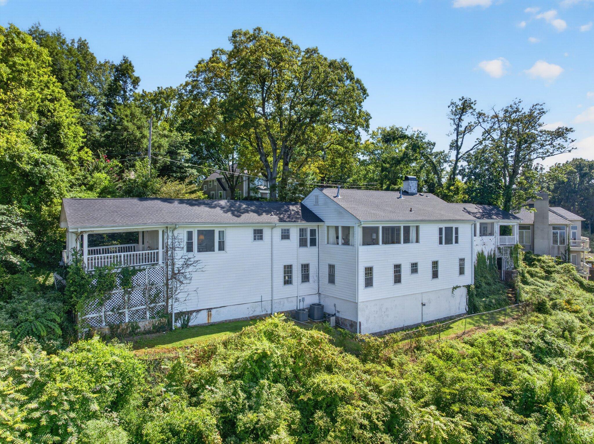 424 W Brow Road