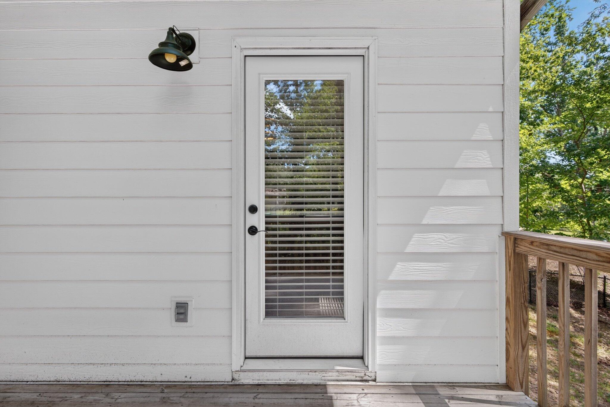 184 Middle Road