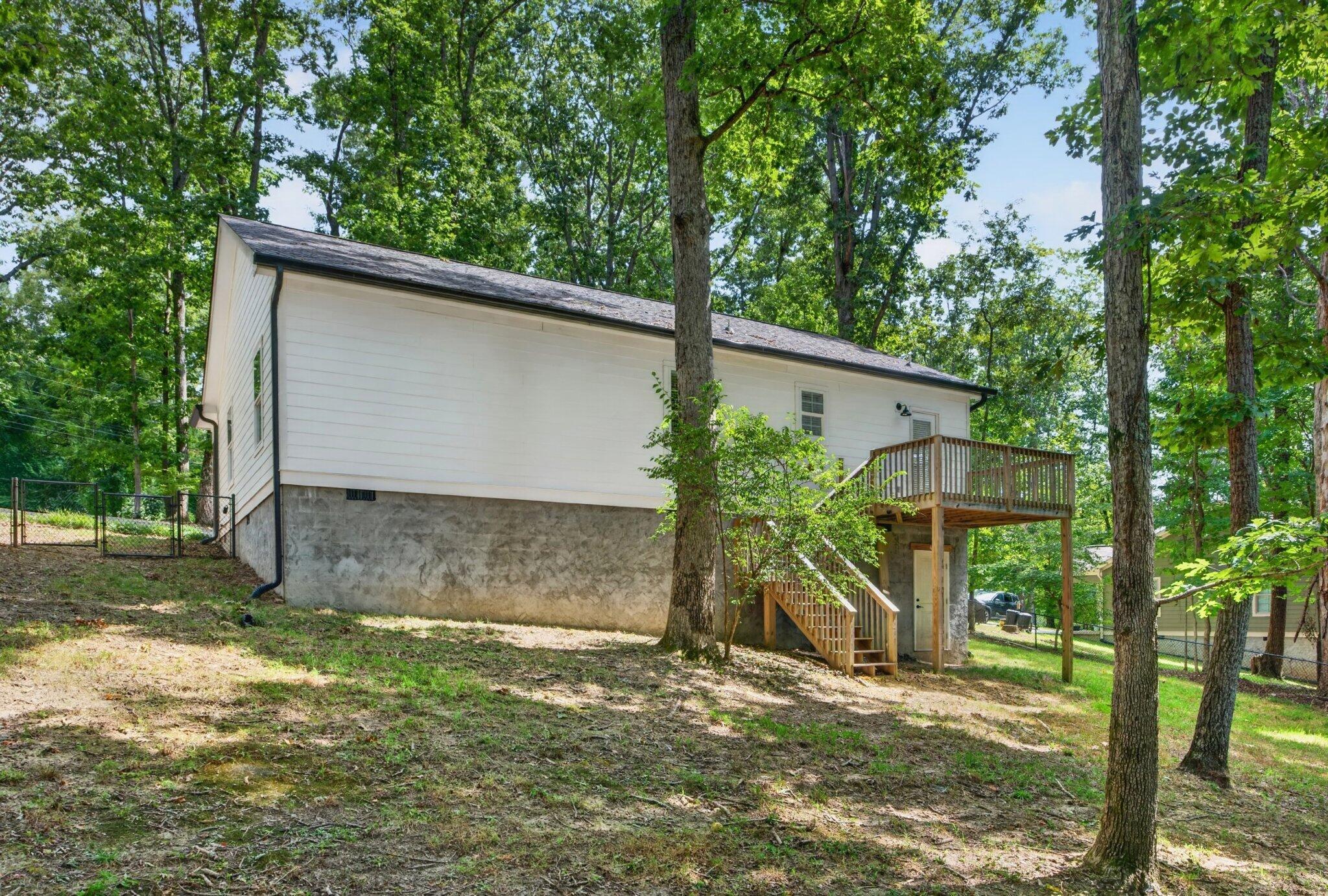 184 Middle Road