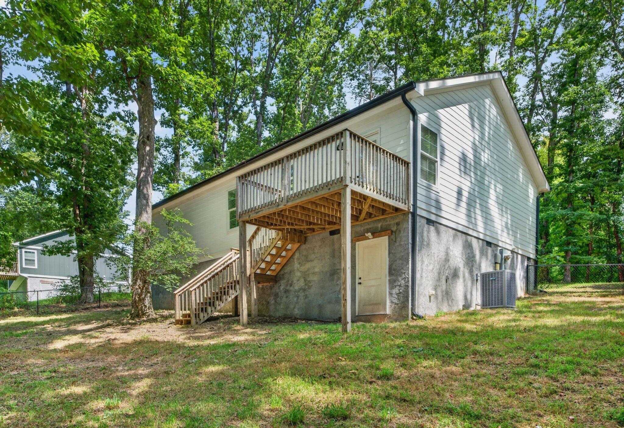 184 Middle Road