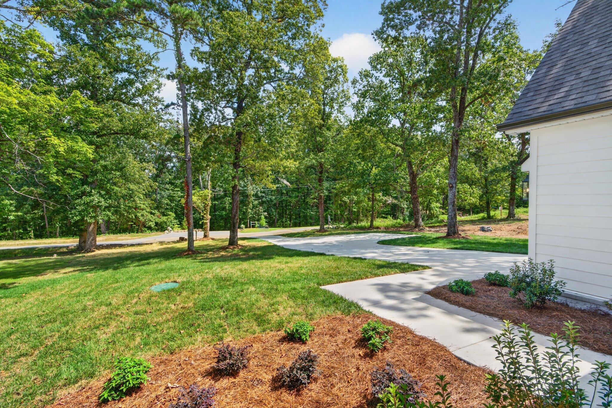 6855 Sawyer Road