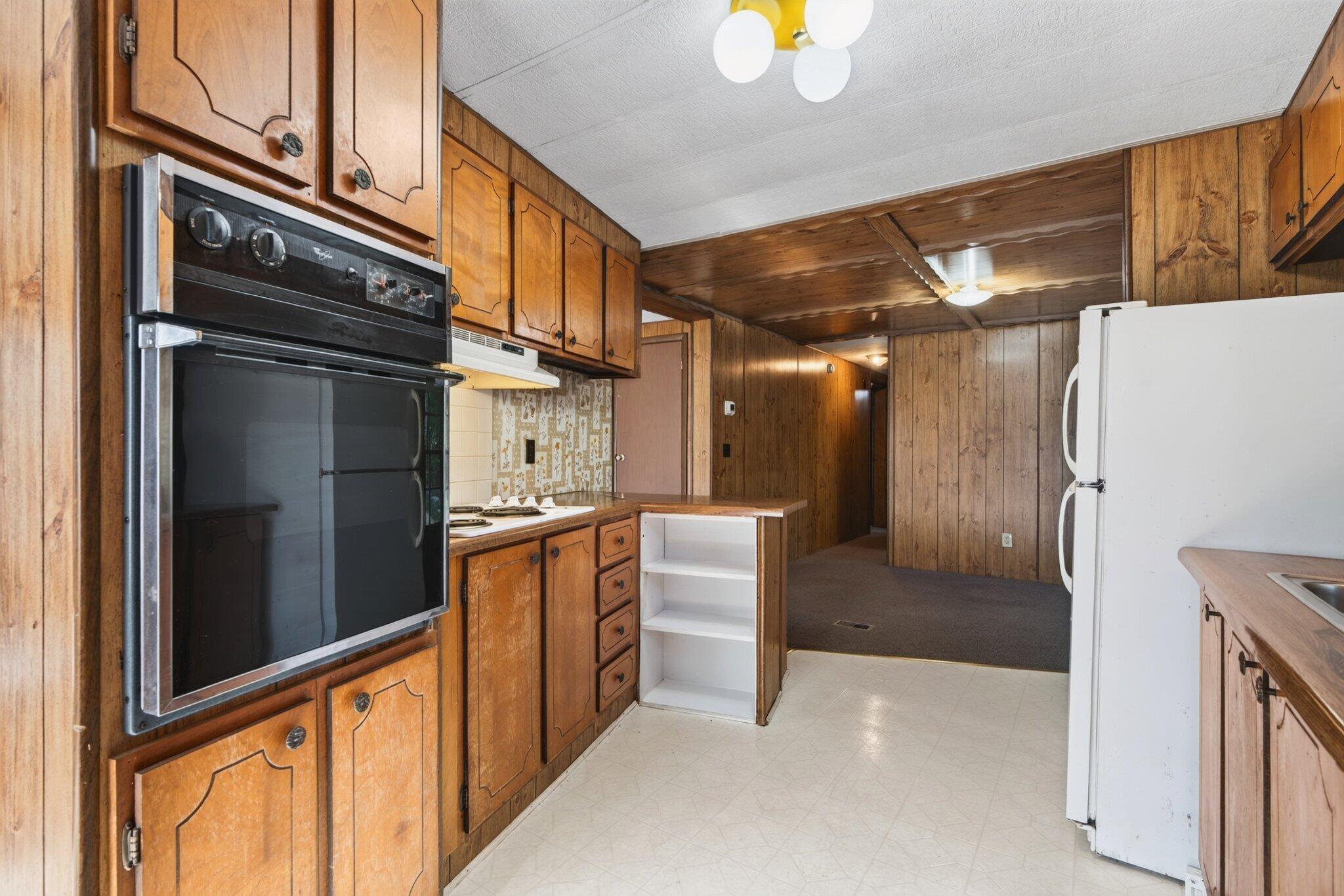 6211 Tallant Road, McDonald
