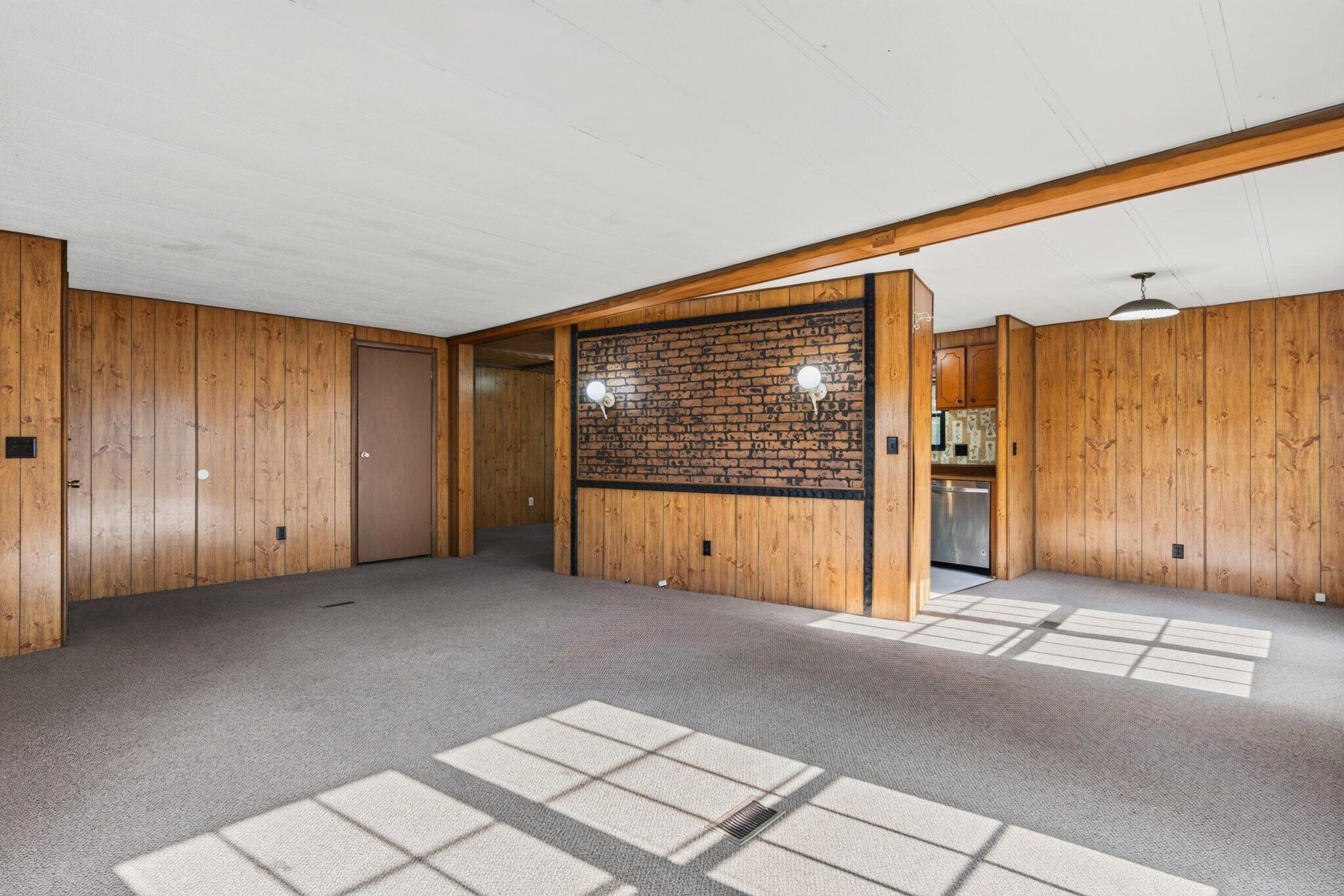 6211 Tallant Road, McDonald