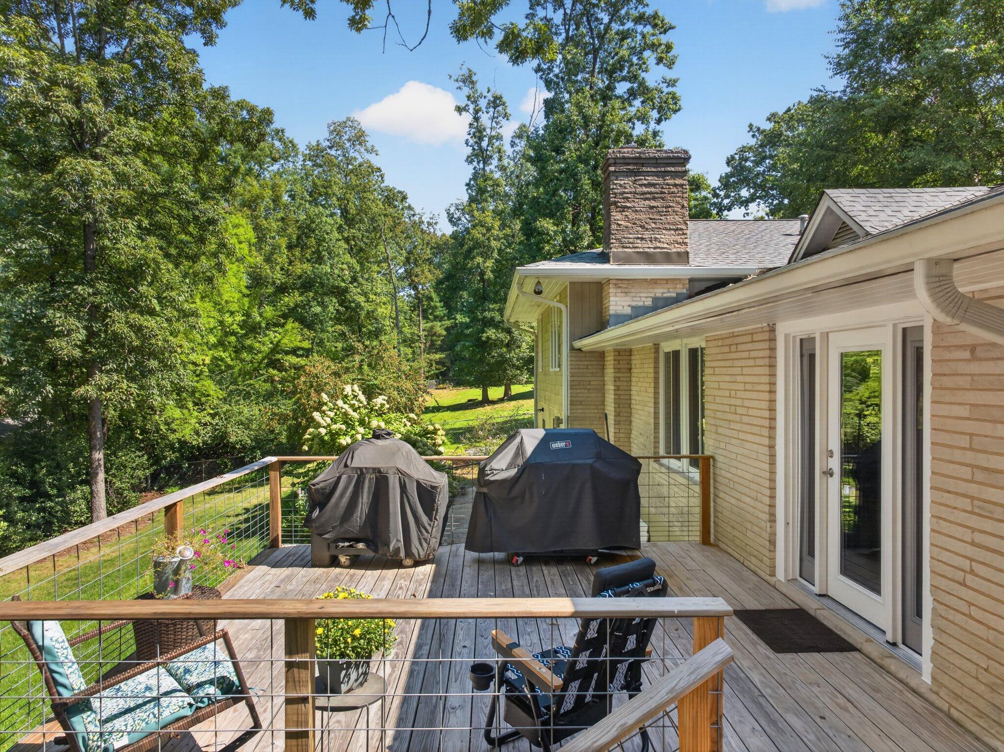 407 N Palisades Drive