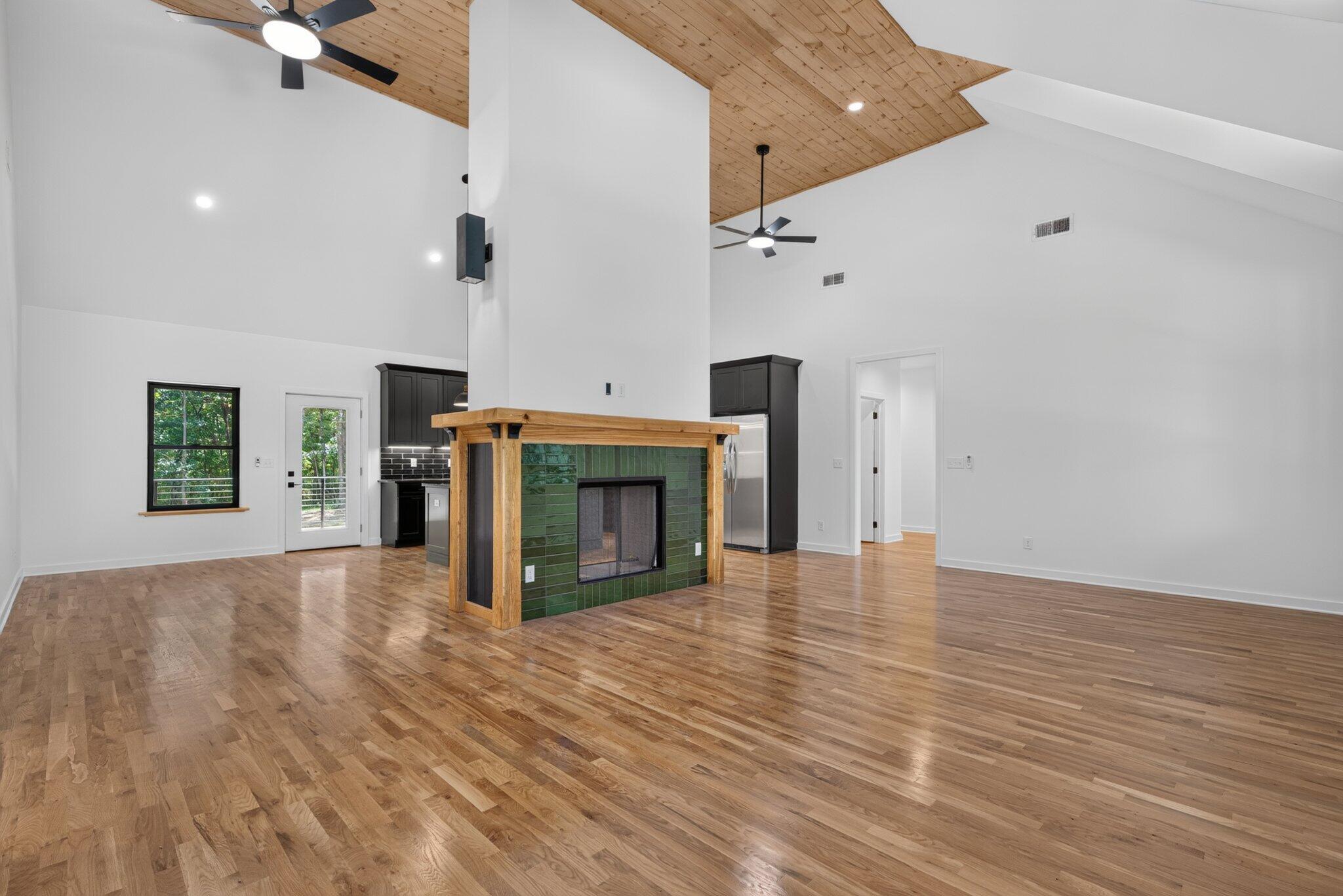 2800 Corral Road