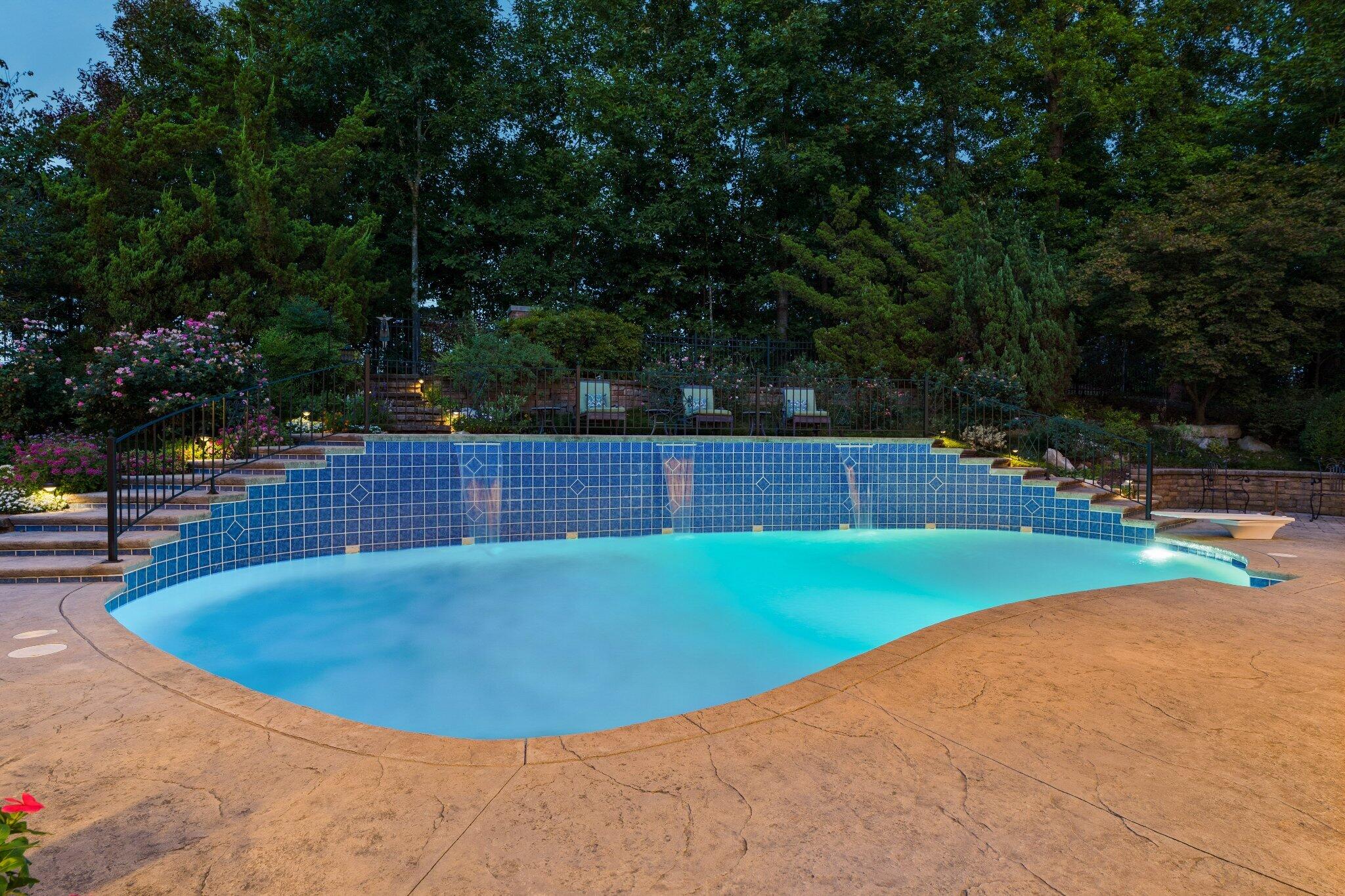 8857 Forest Creek Lane