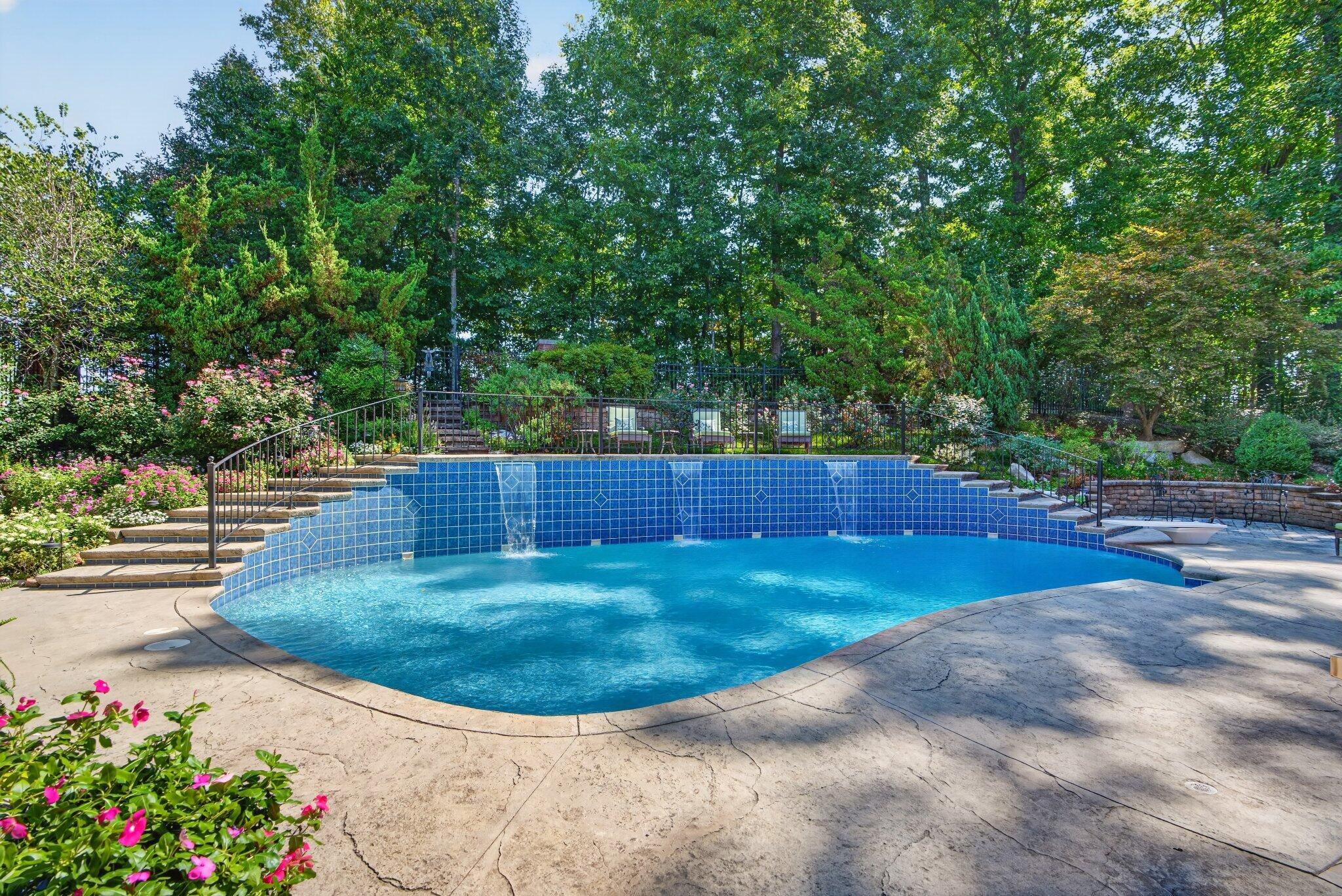 8857 Forest Creek Lane