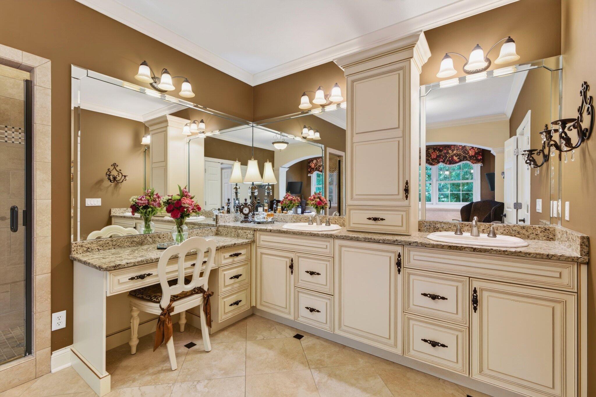 8857 Forest Creek Lane