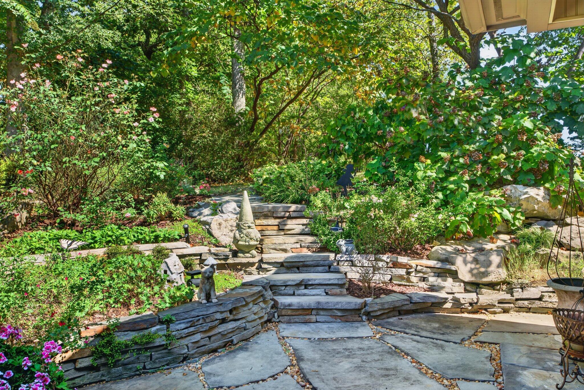 8857 Forest Creek Lane