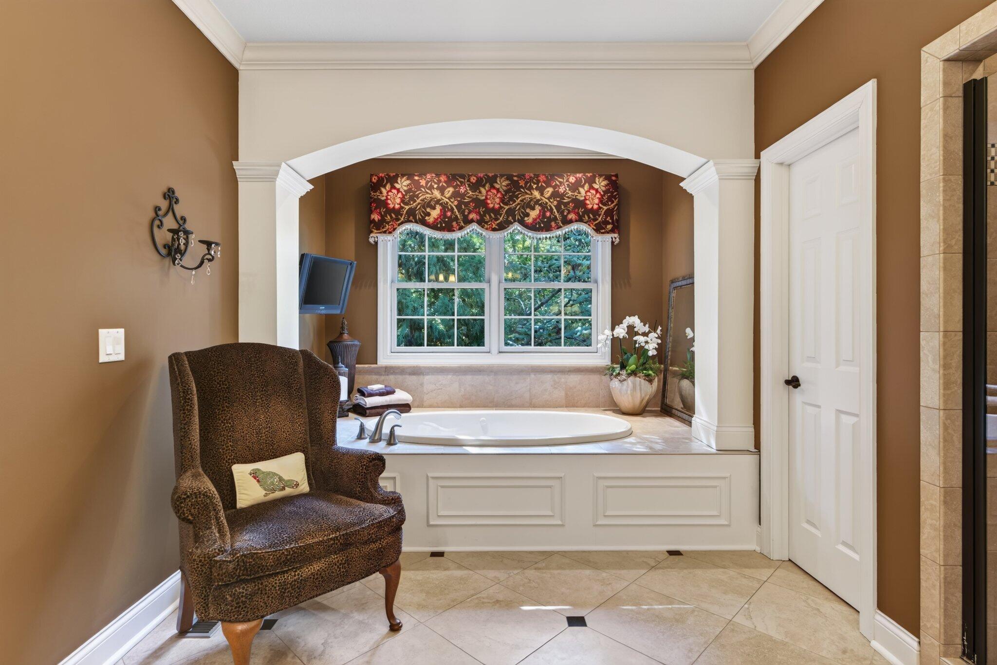 8857 Forest Creek Lane