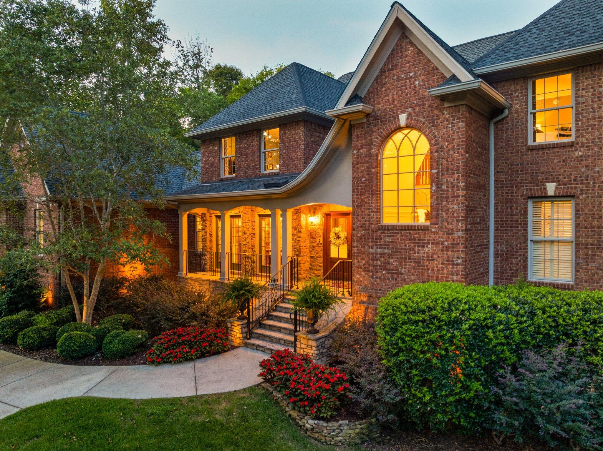 8857 Forest Creek Lane