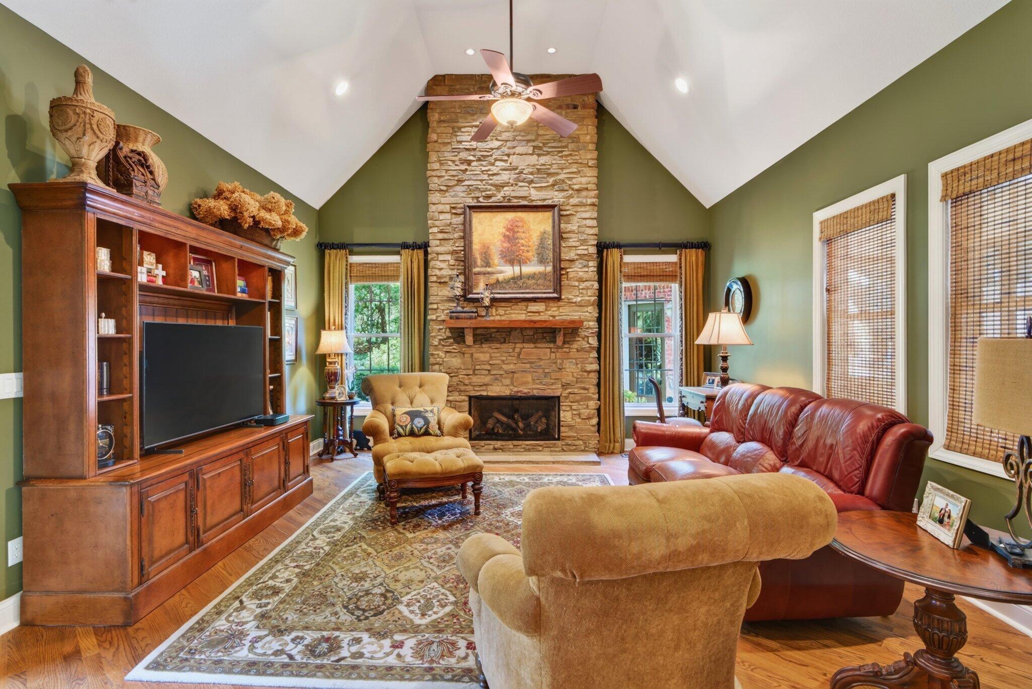 8857 Forest Creek Lane
