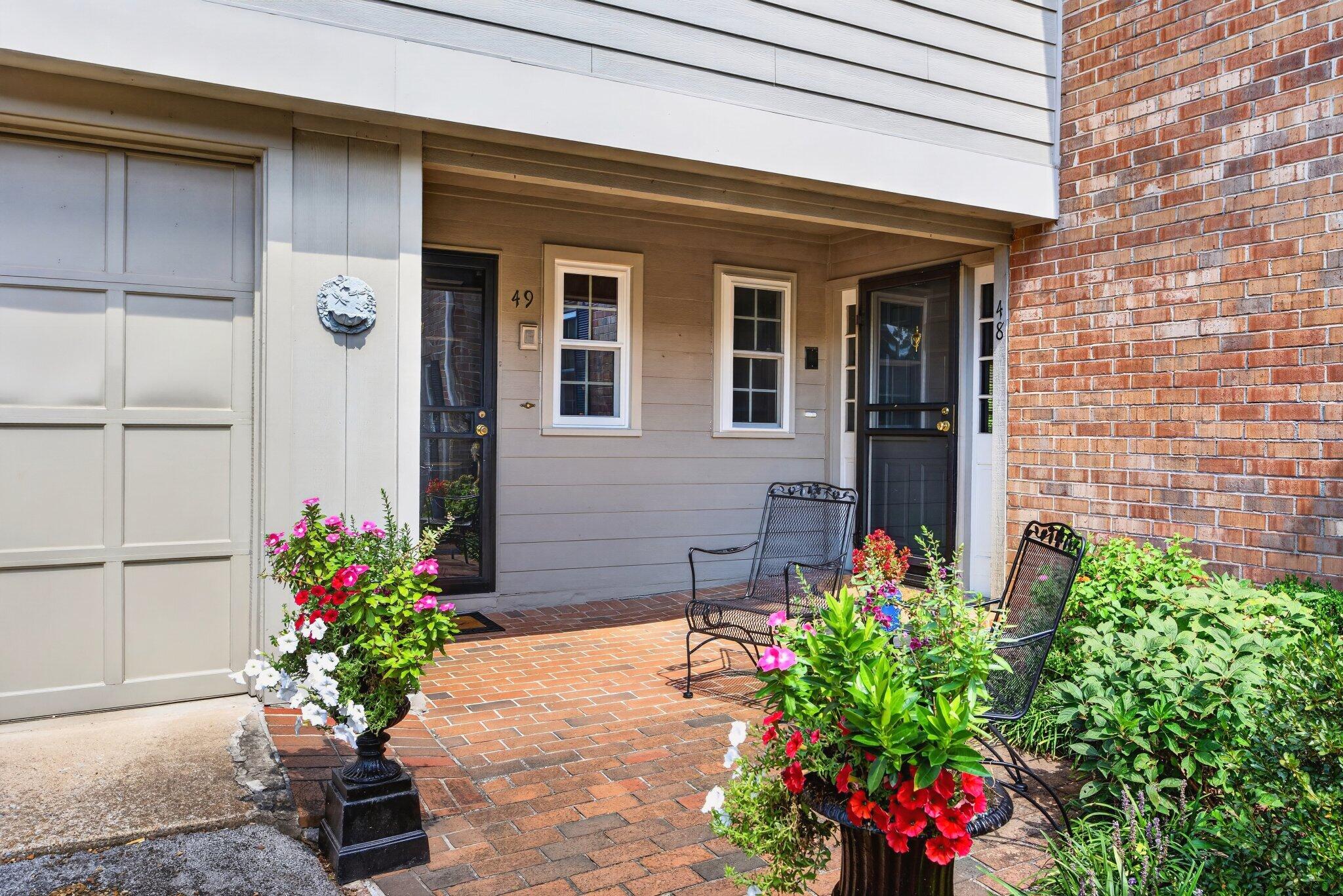 100 Scenic Highway, 49