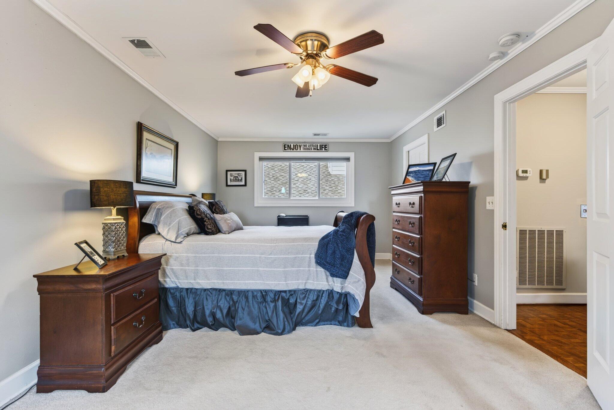 100 Scenic Highway, 49