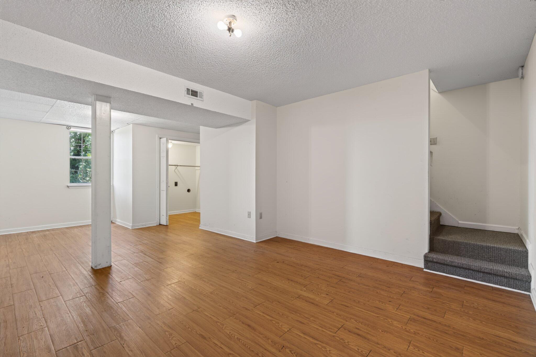 19 Edgewater Drive