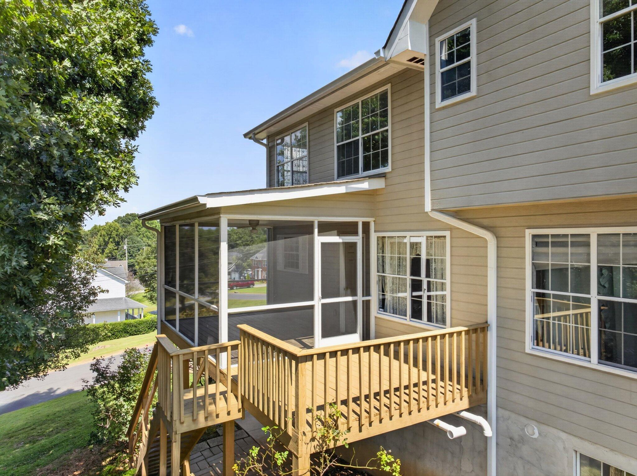 19 Edgewater Drive