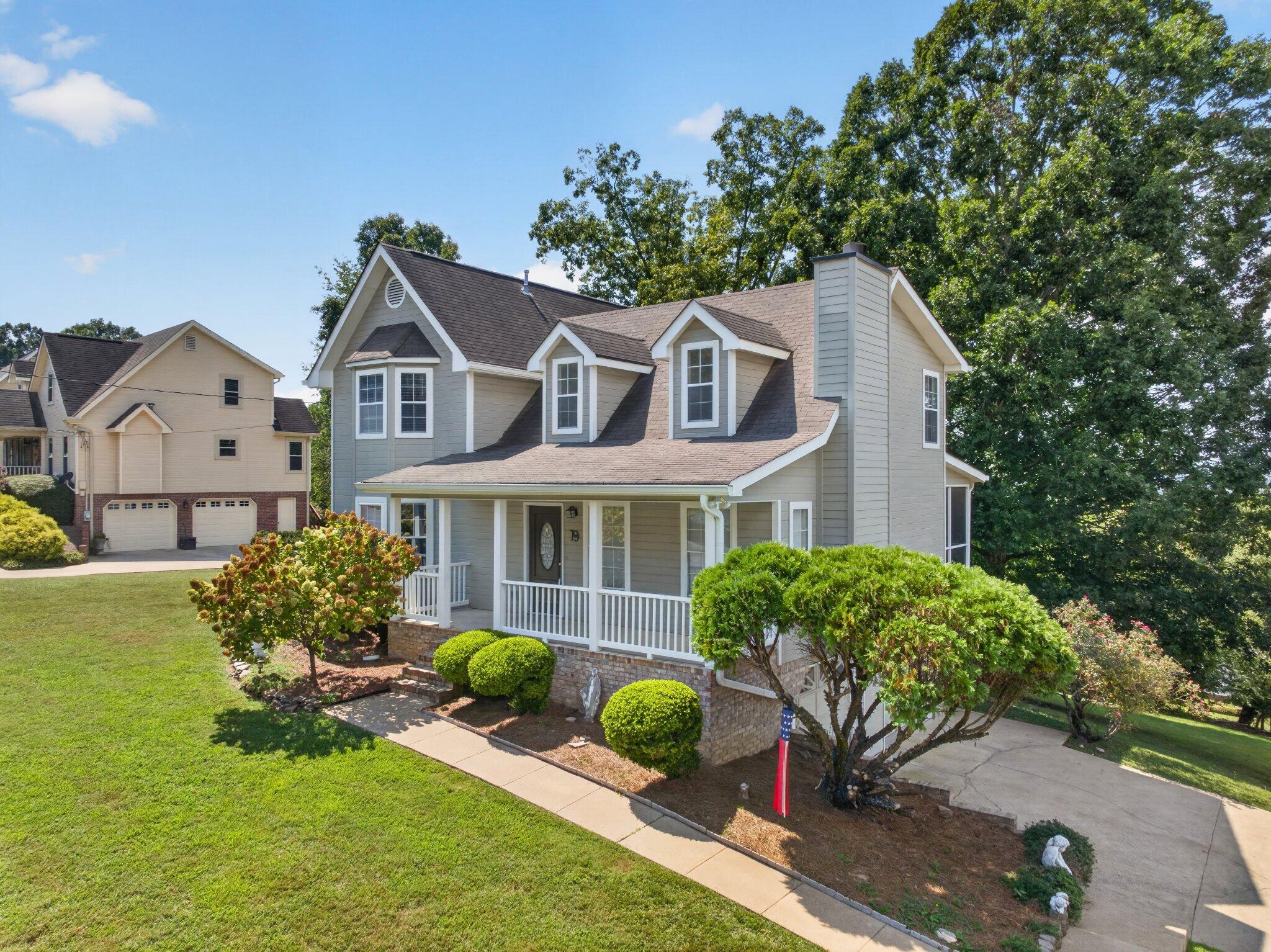 19 Edgewater Drive