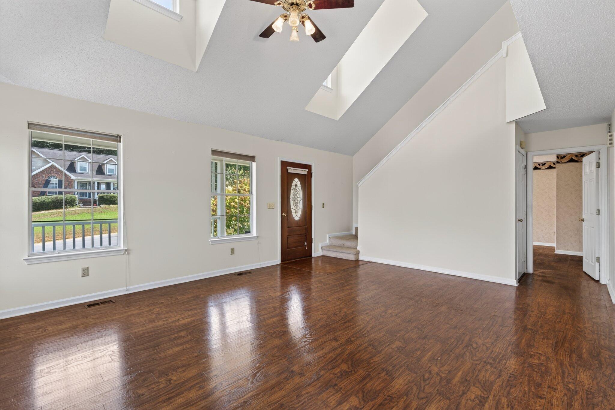 19 Edgewater Drive