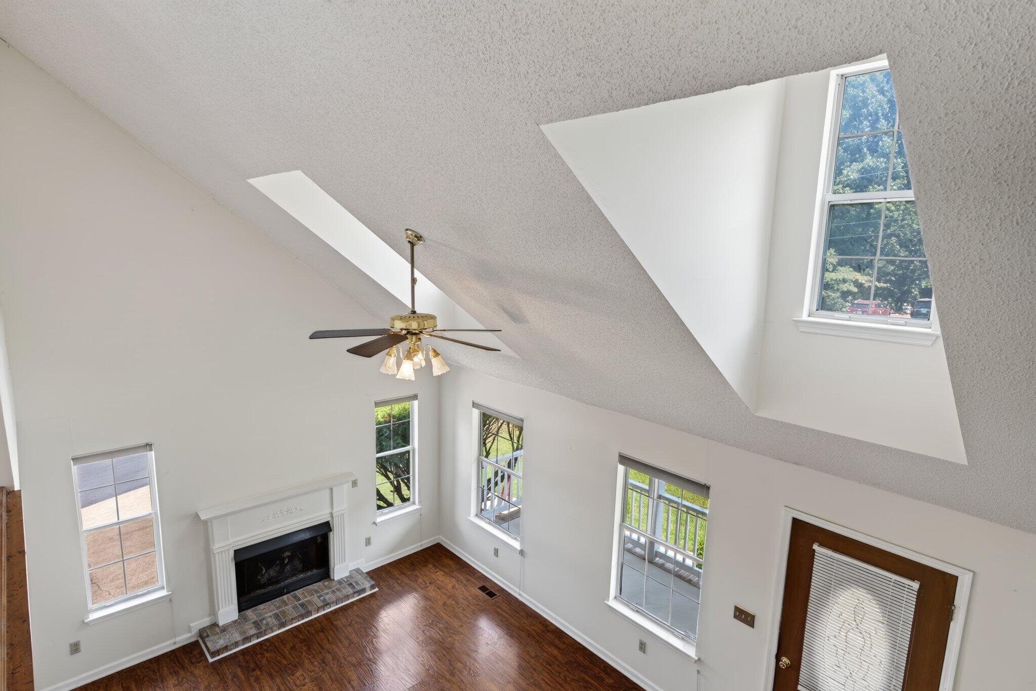 19 Edgewater Drive