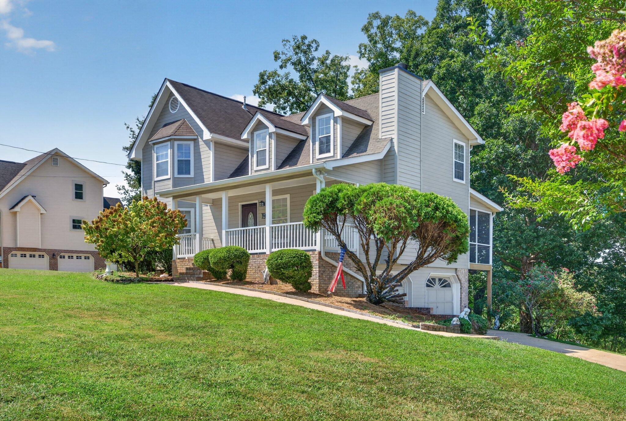 19 Edgewater Drive