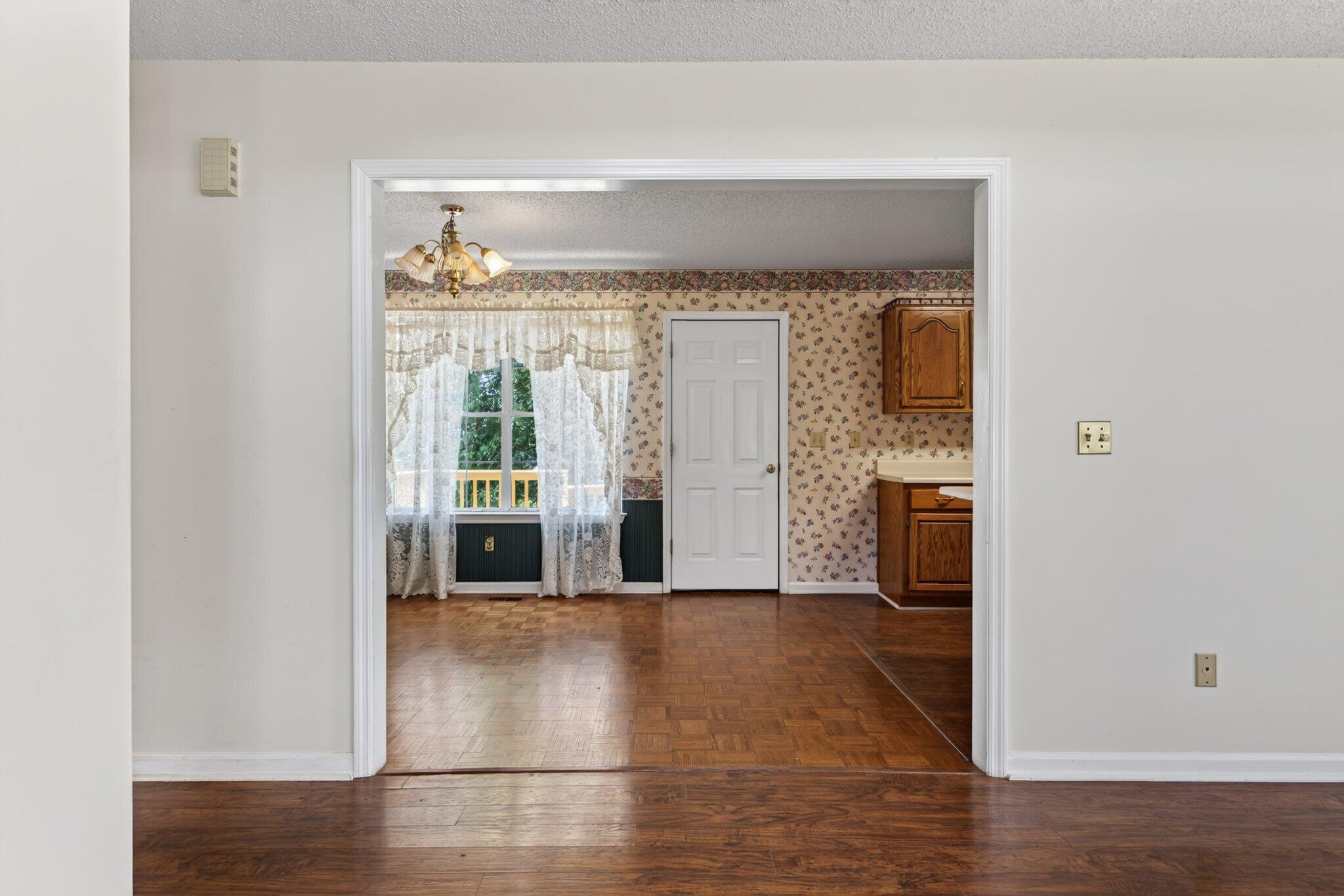 19 Edgewater Drive