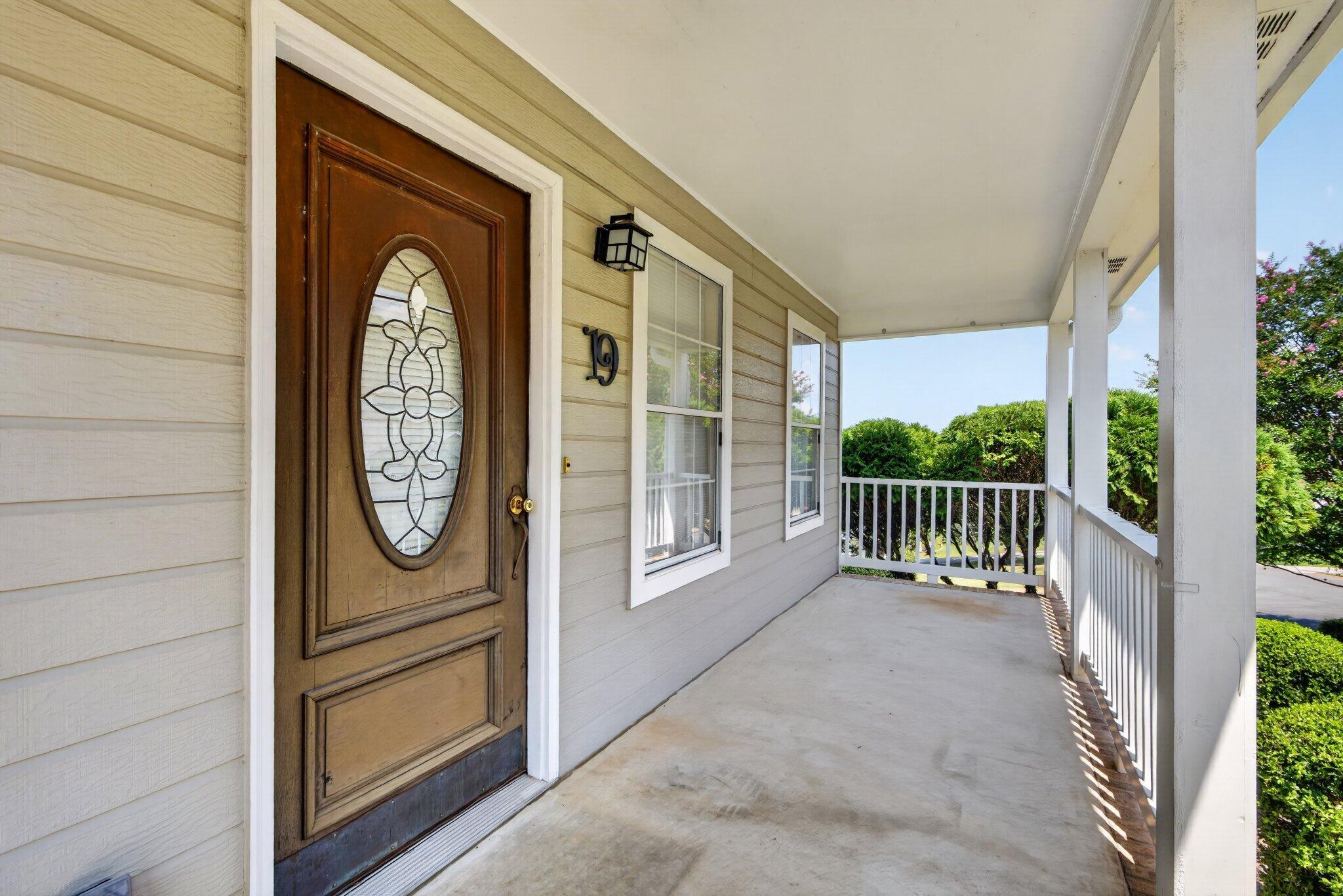 19 Edgewater Drive