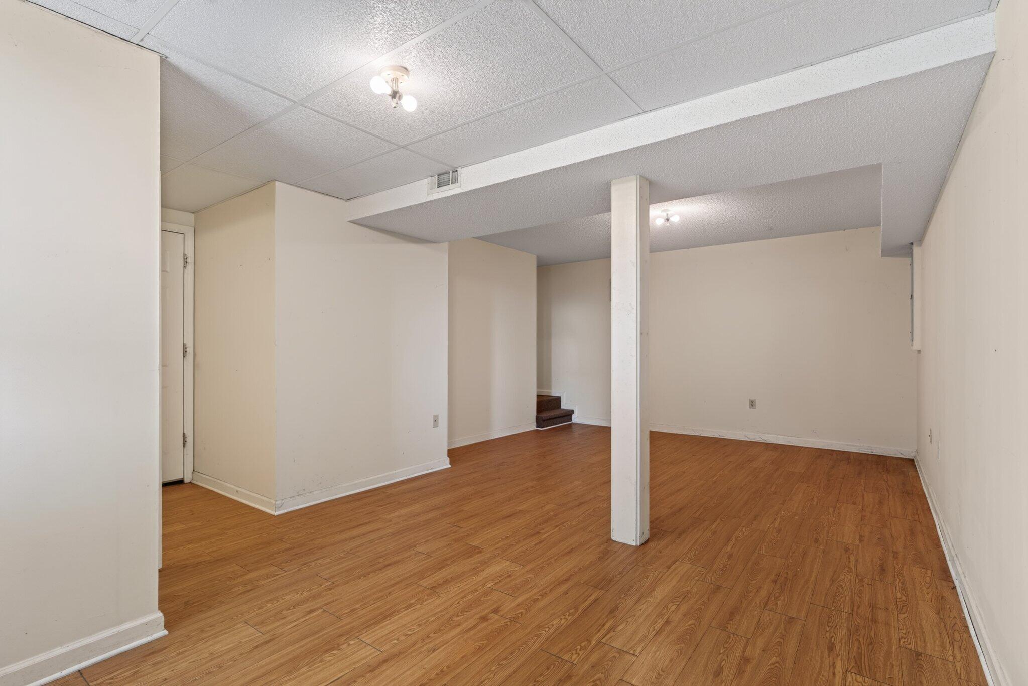 19 Edgewater Drive