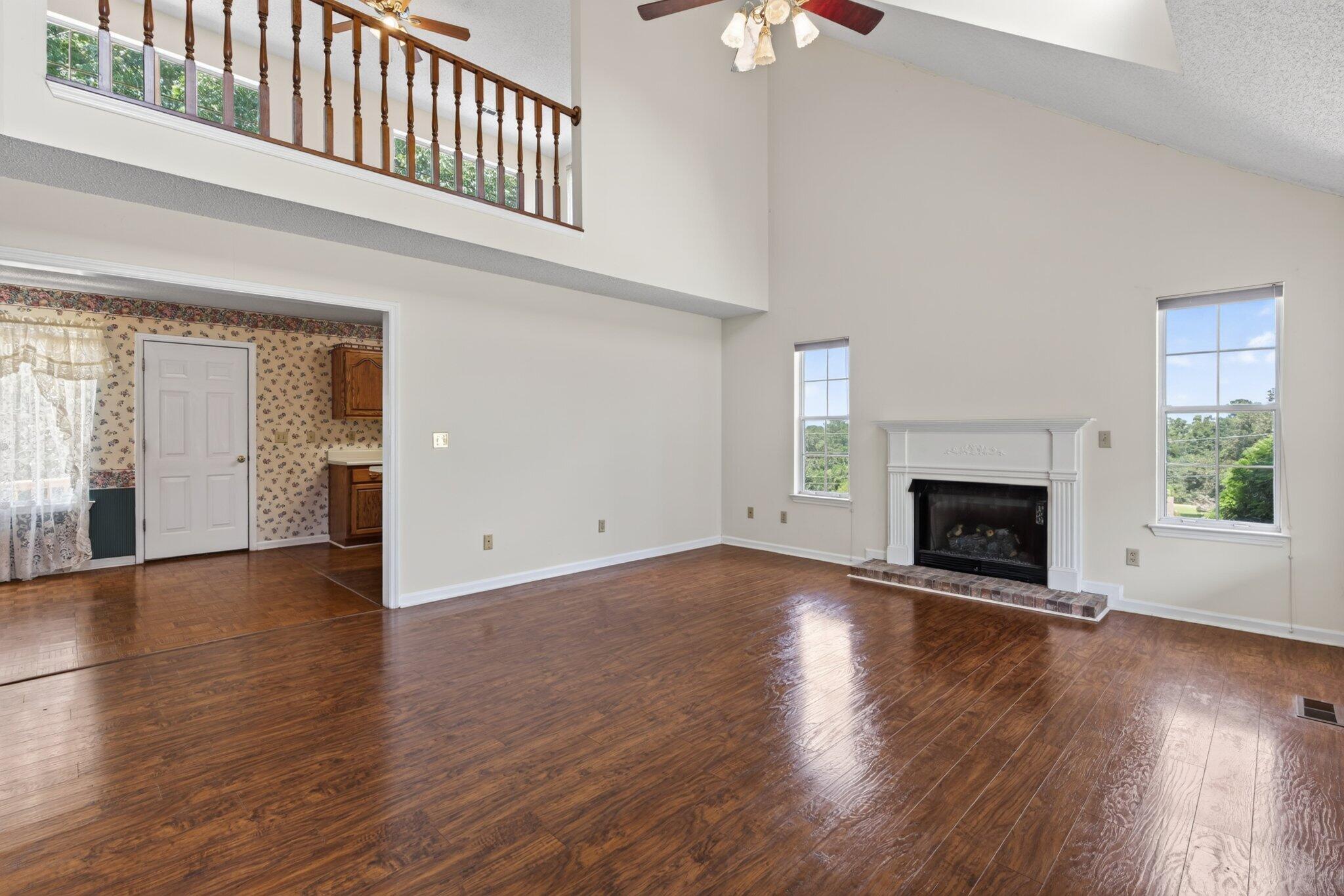19 Edgewater Drive