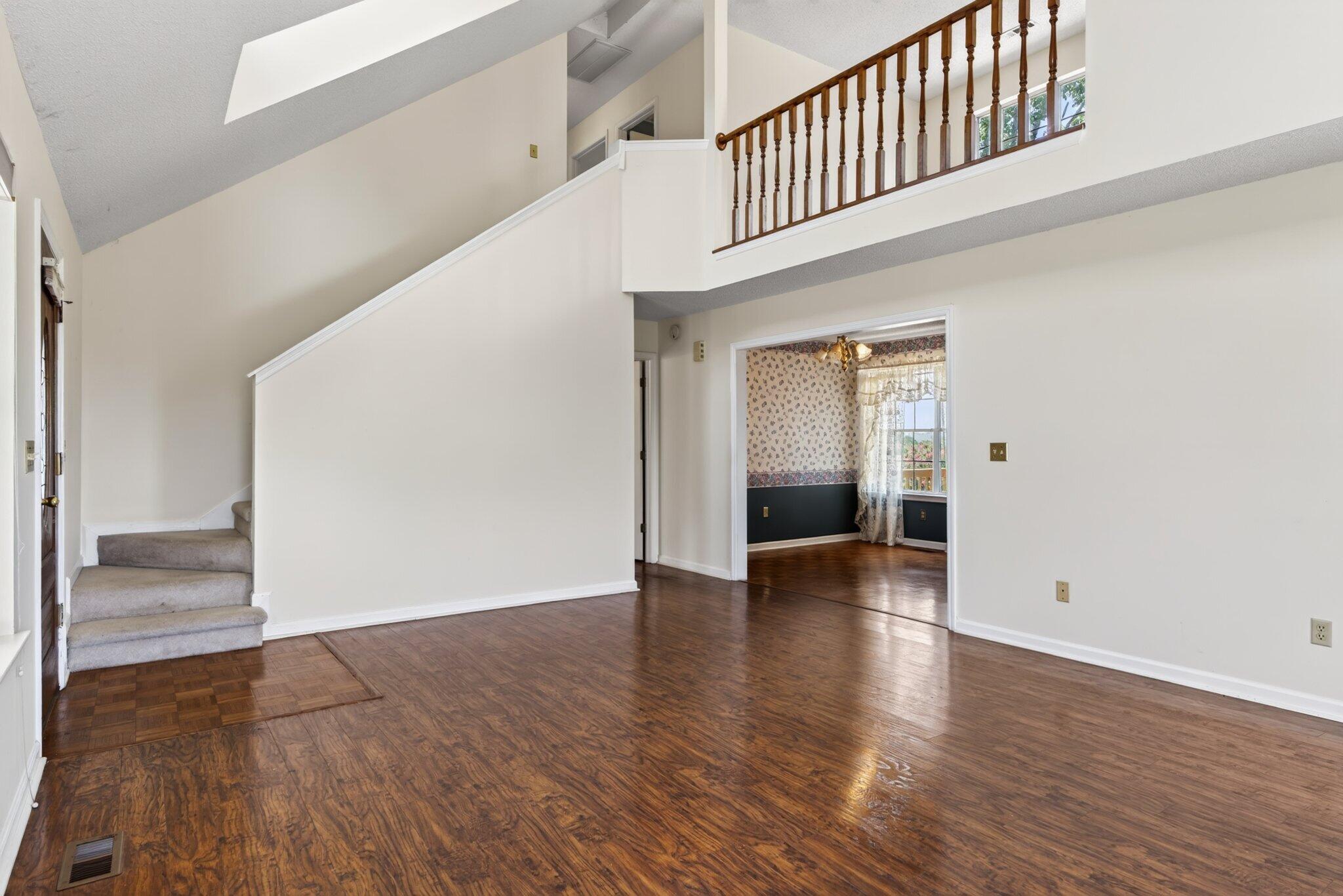 19 Edgewater Drive