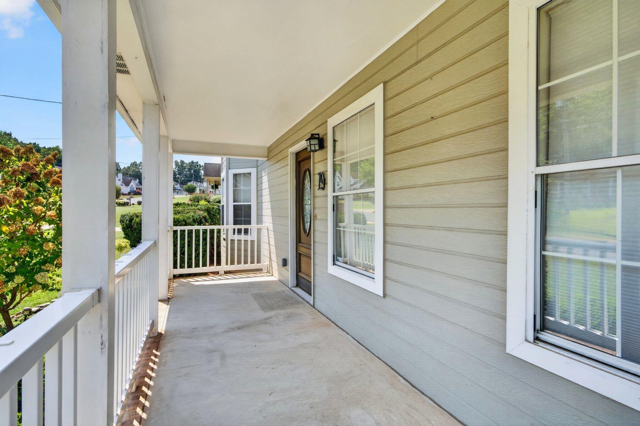 19 Edgewater Drive