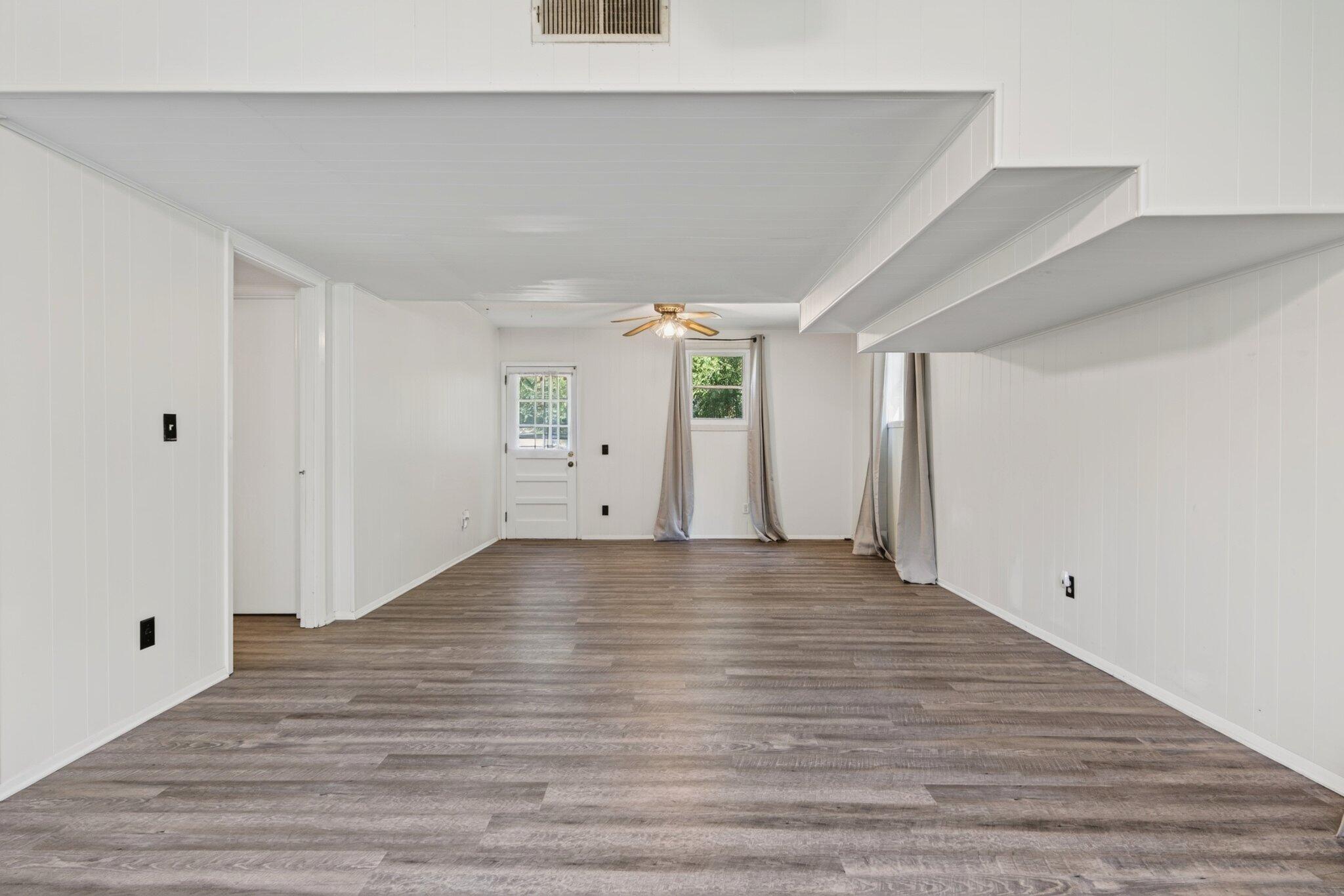 2103 King Court Lane