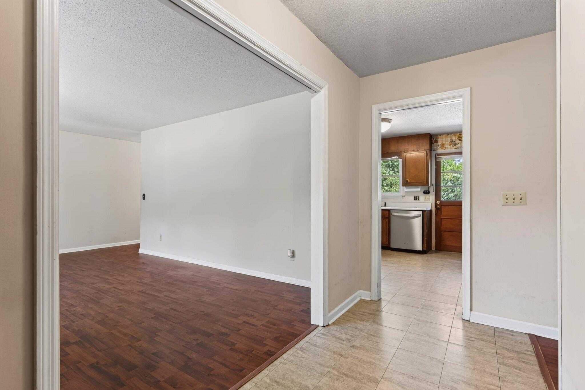 2103 King Court Lane