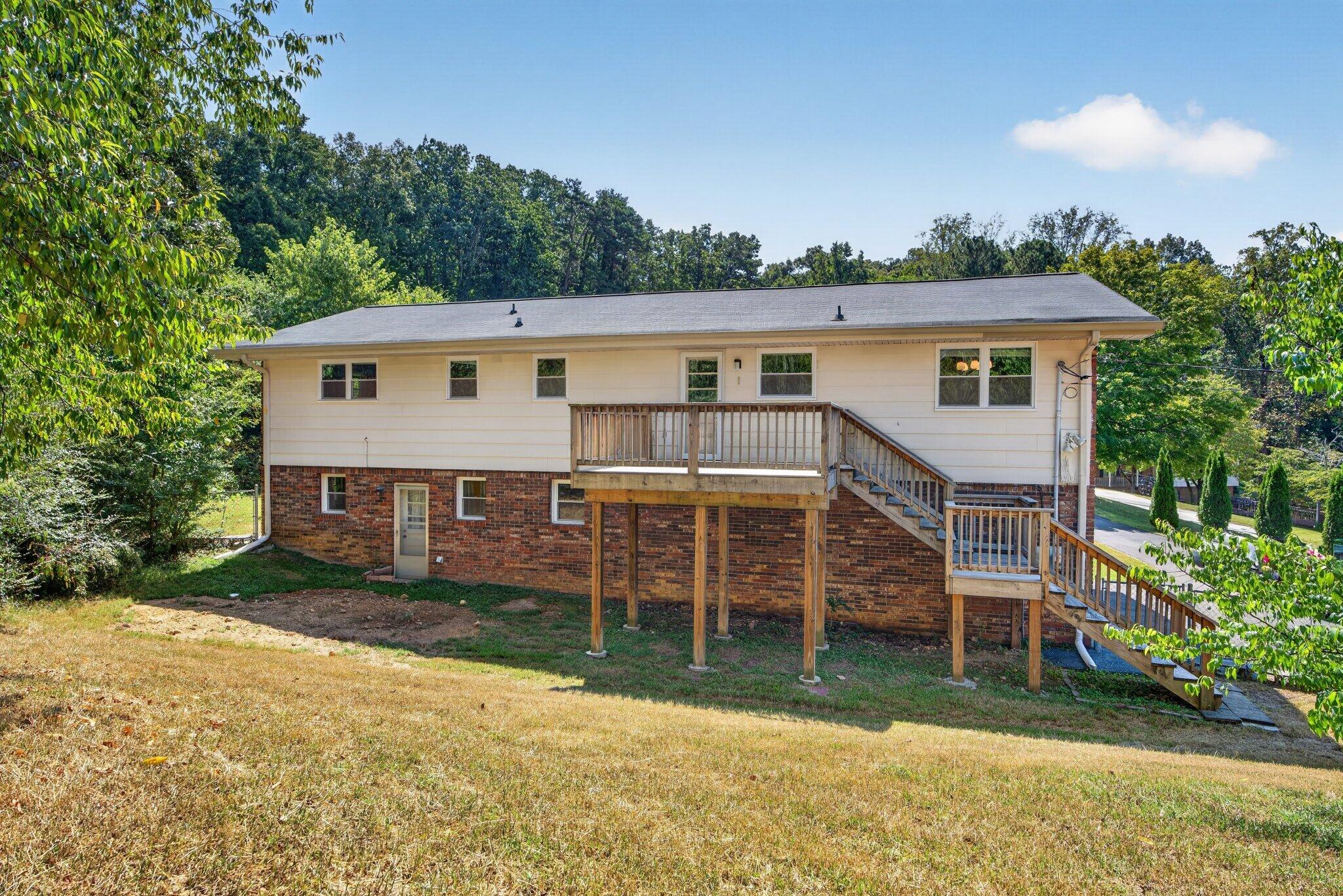 2103 King Court Lane
