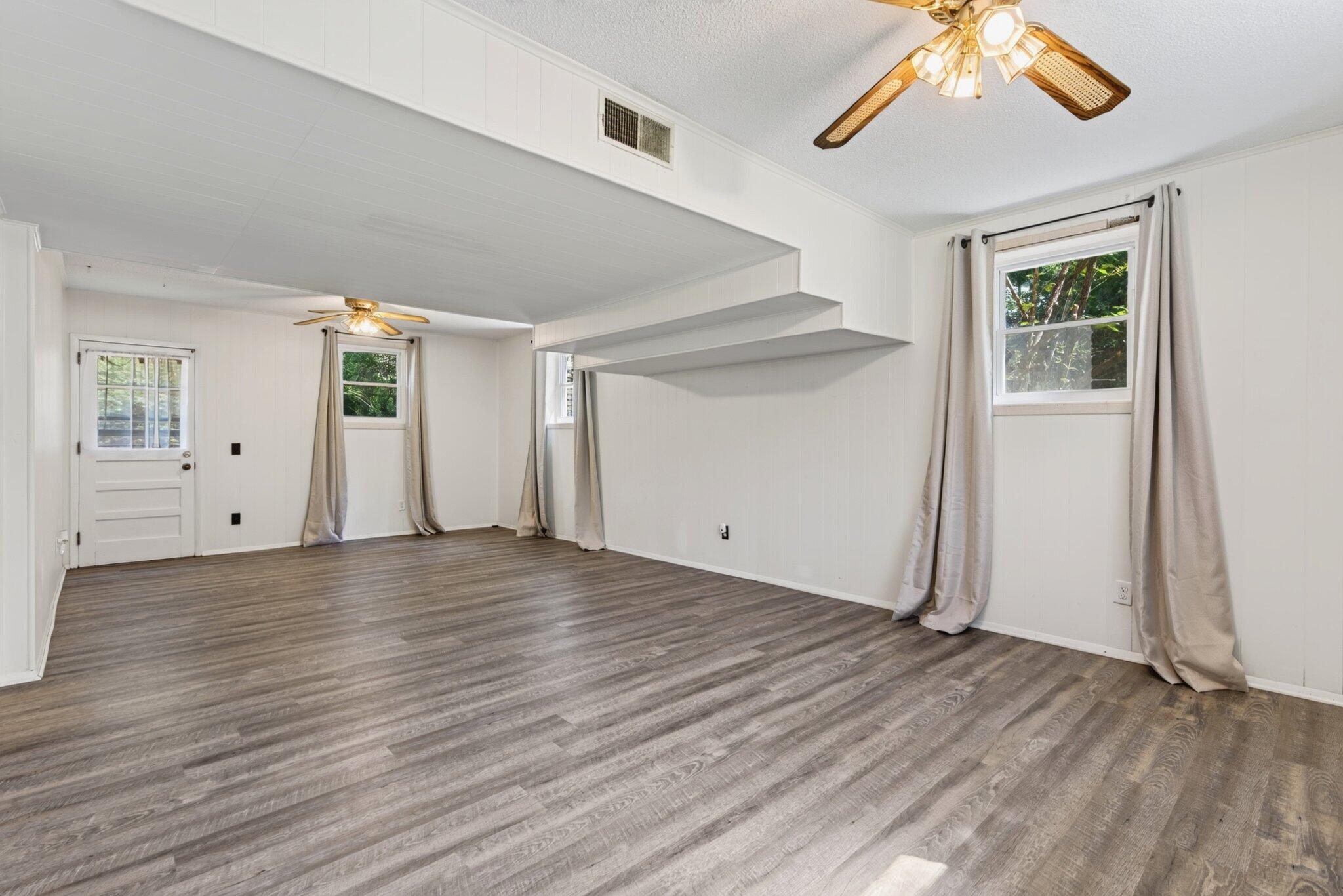 2103 King Court Lane