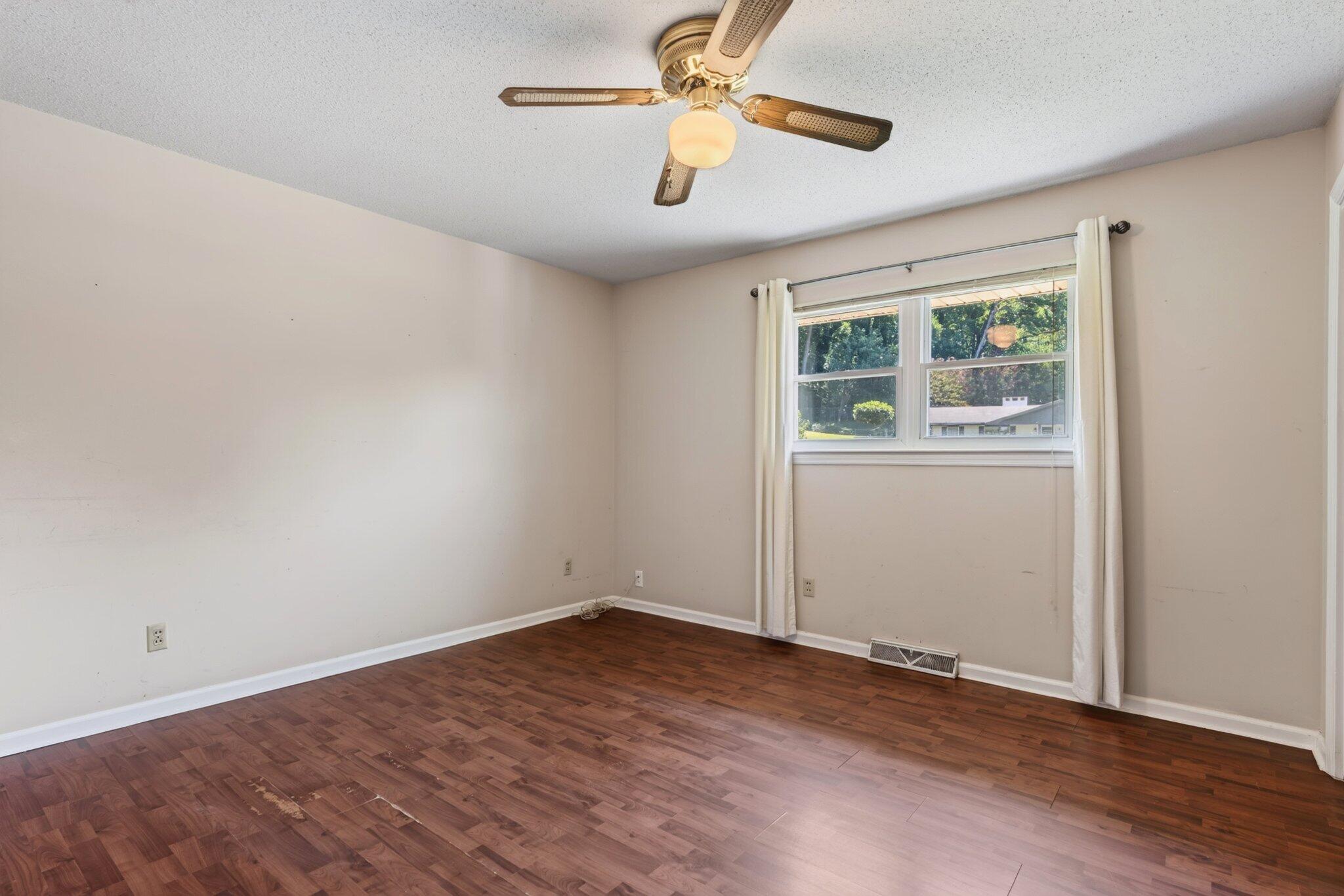2103 King Court Lane