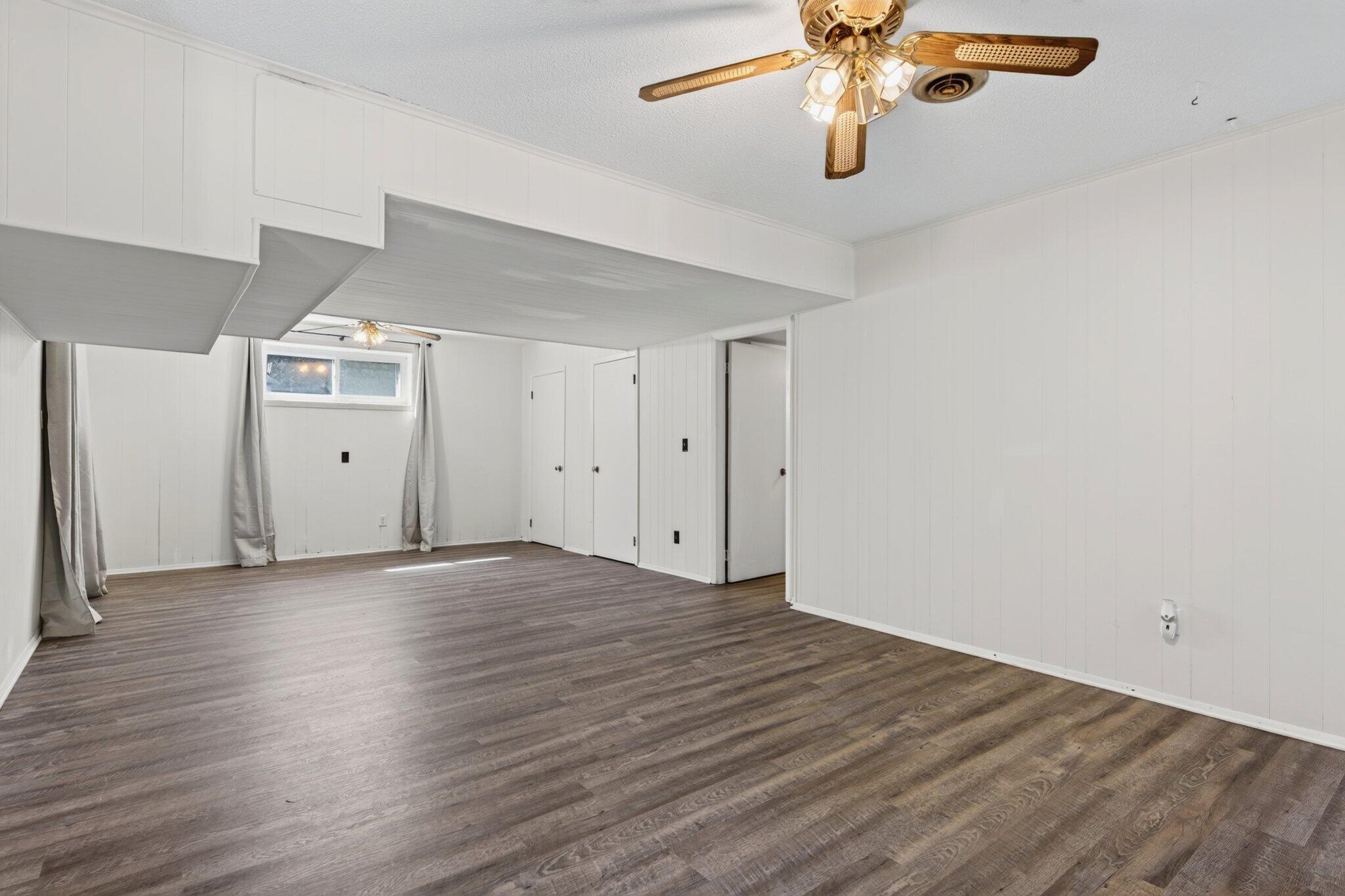 2103 King Court Lane