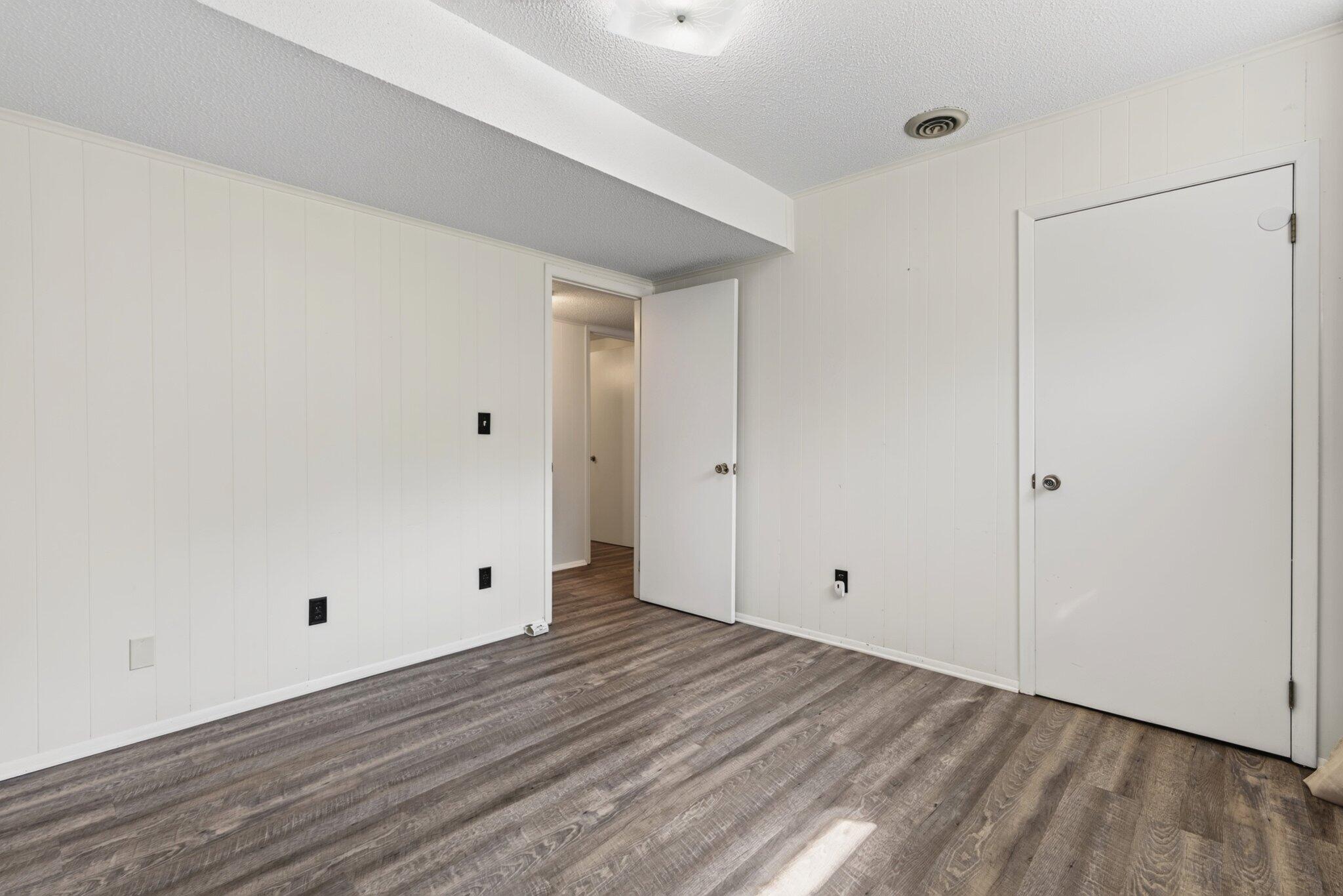 2103 King Court Lane