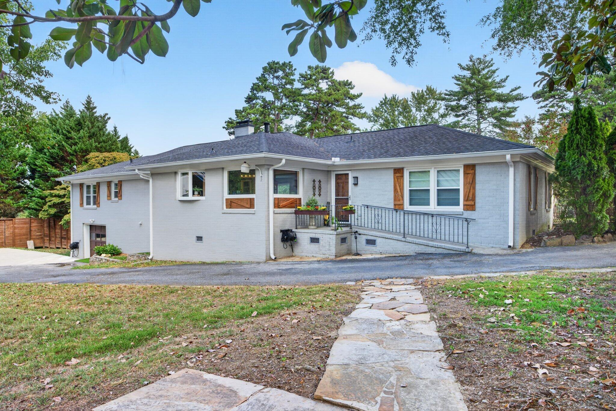 6942 Jesse Conner Road