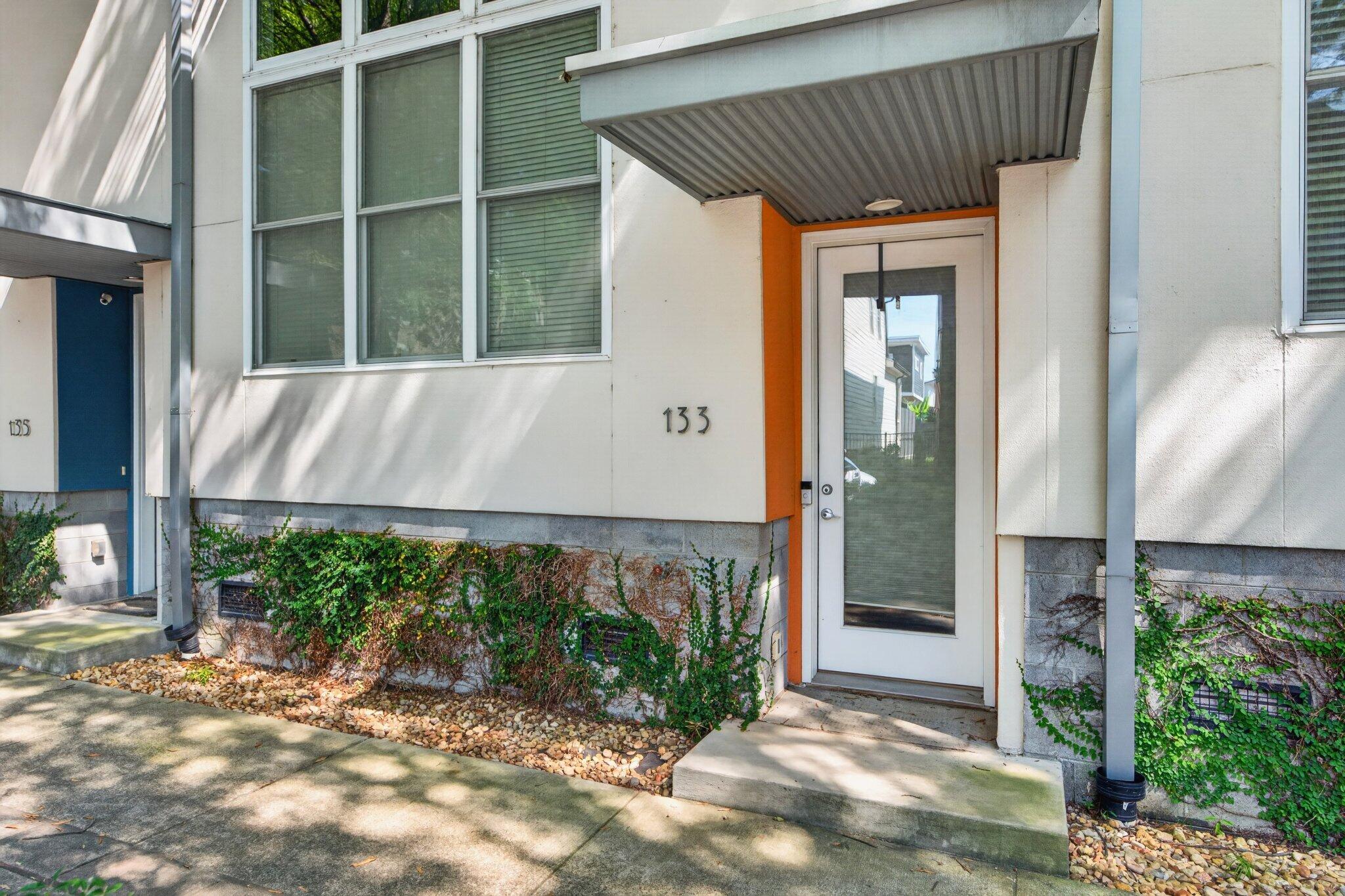 133 W 17th Street