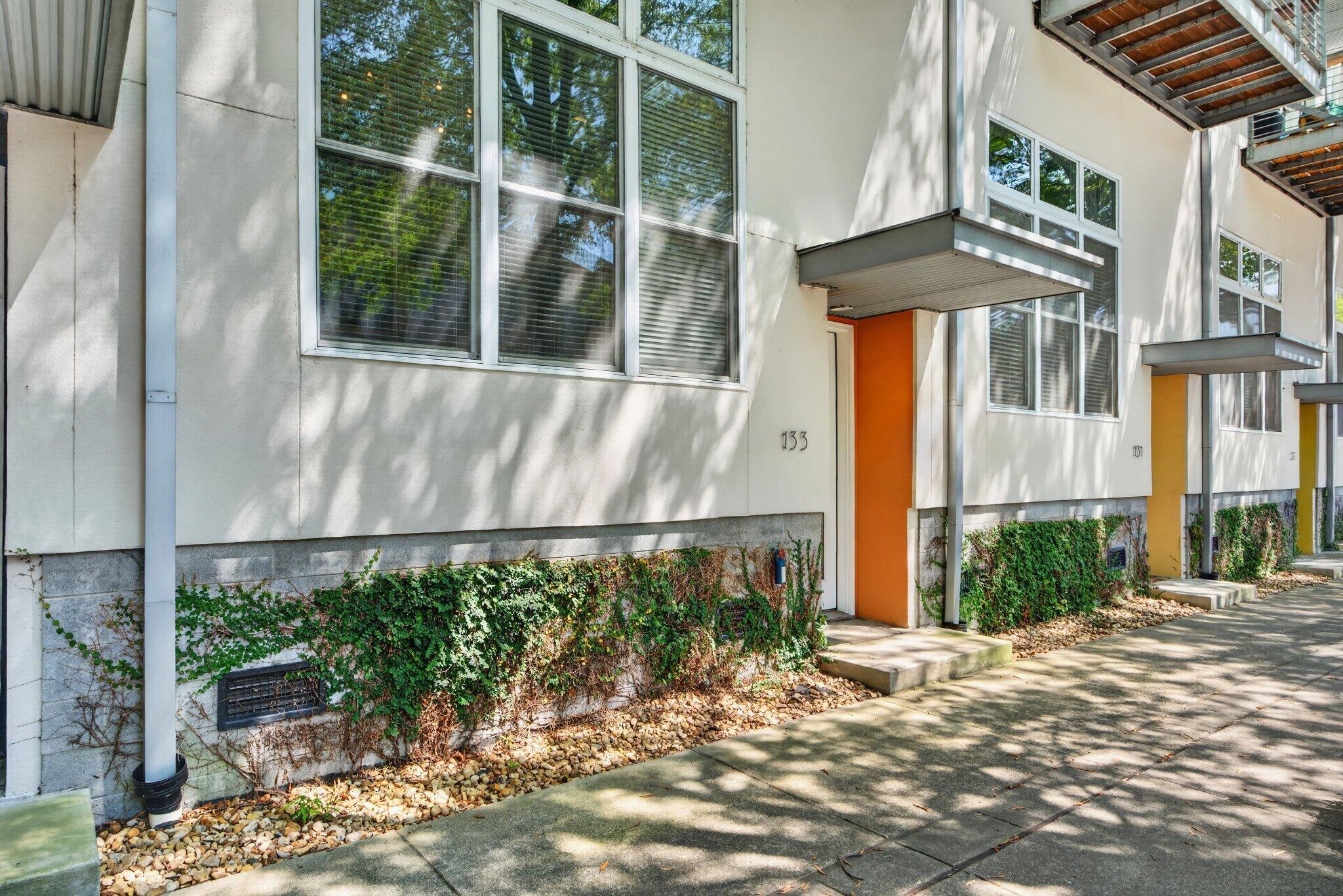 133 W 17th Street
