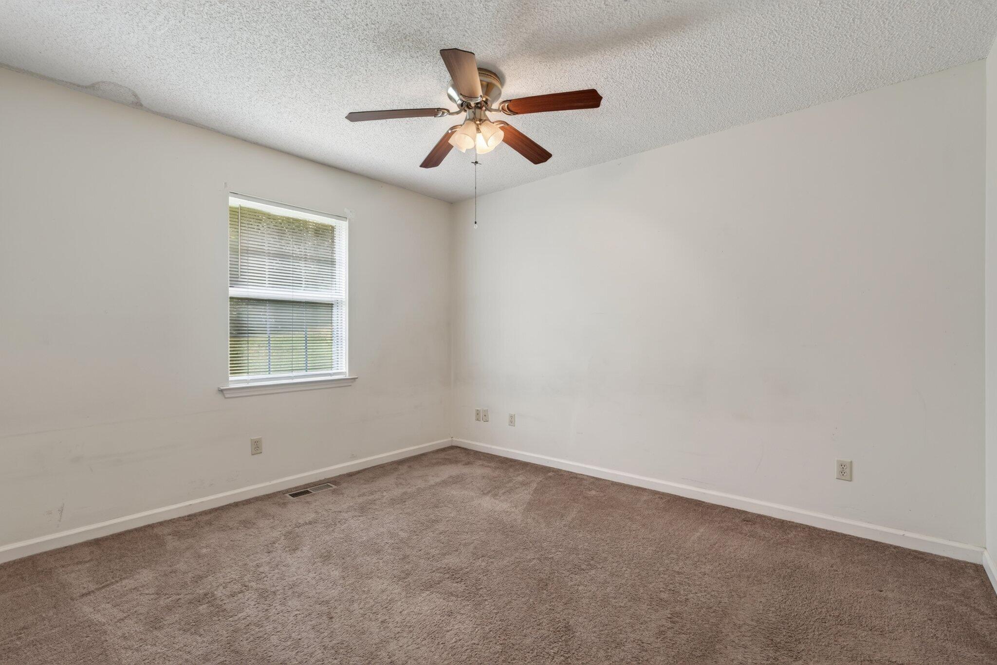 8683 Daisy Dallas Road