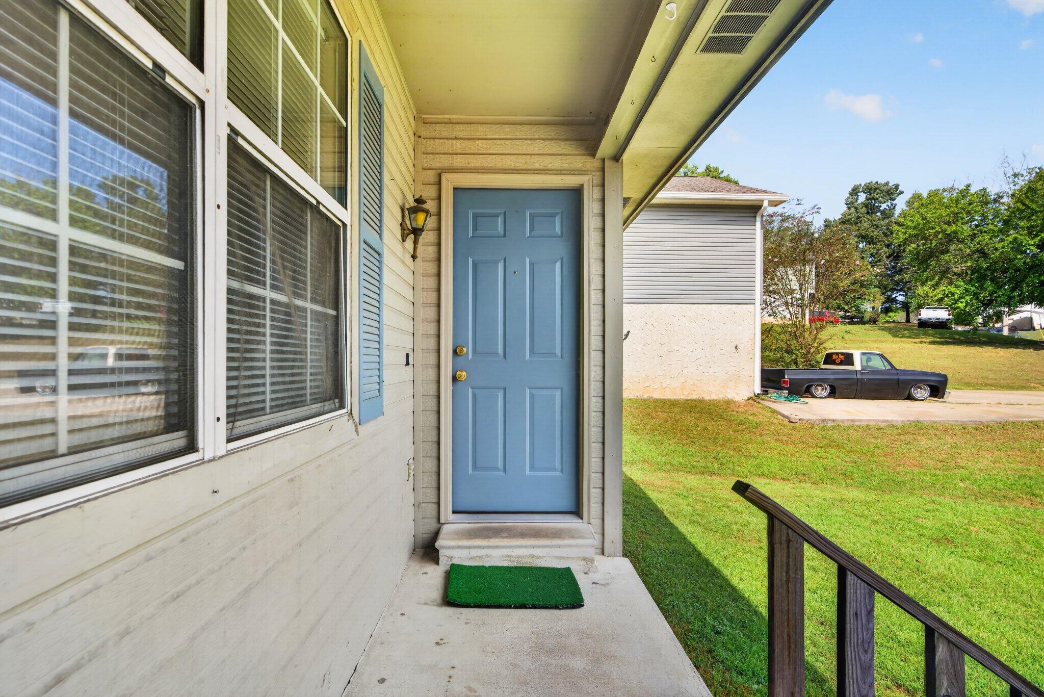 8683 Daisy Dallas Road