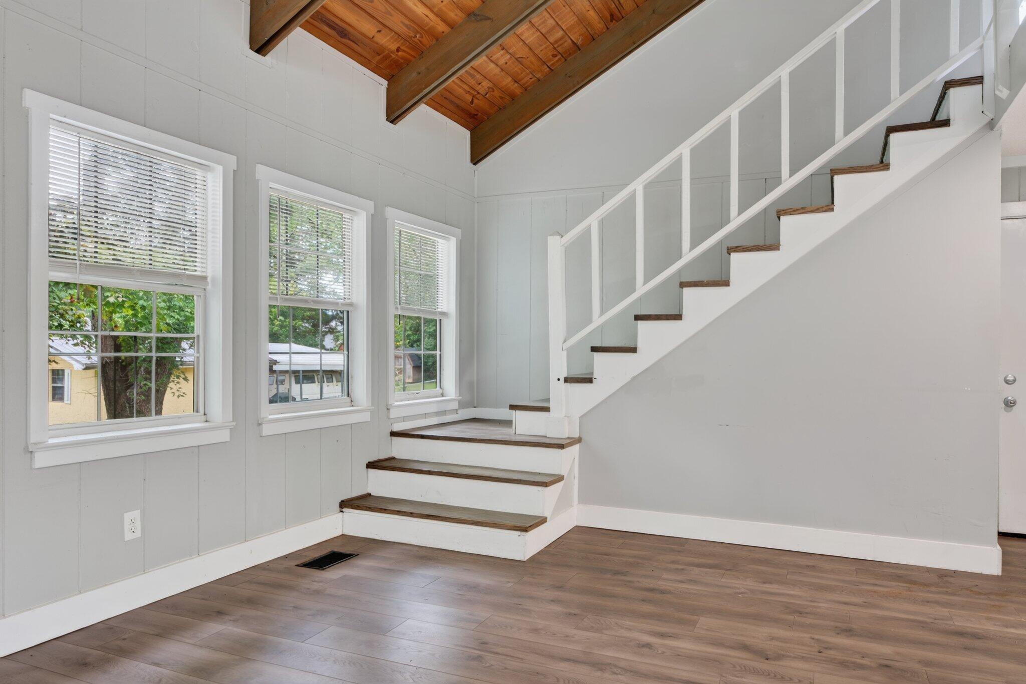 289 Diamond Circle, LaFayette