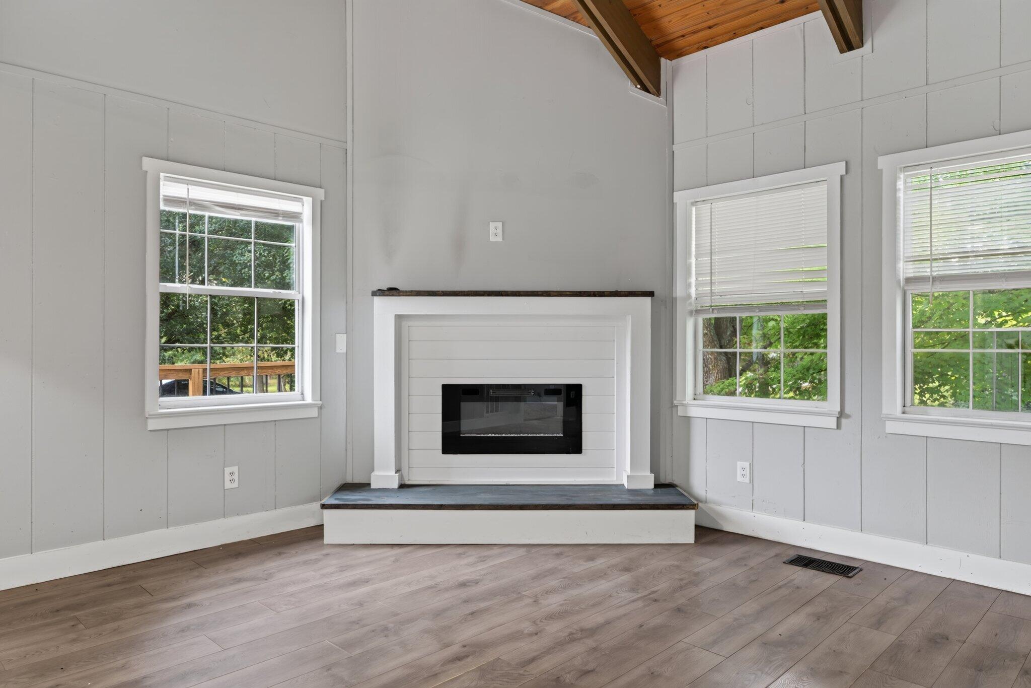 289 Diamond Circle, LaFayette