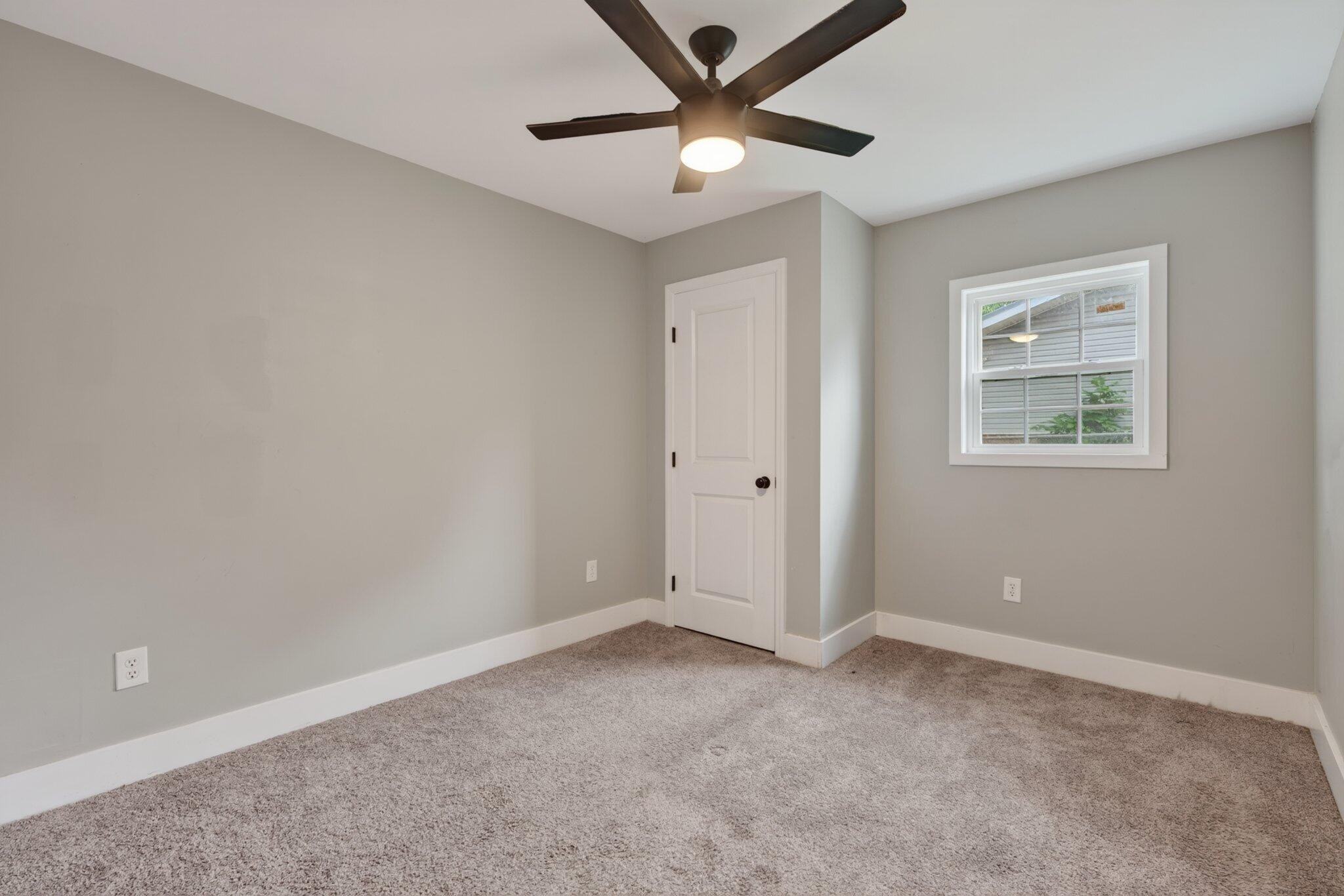 289 Diamond Circle, LaFayette