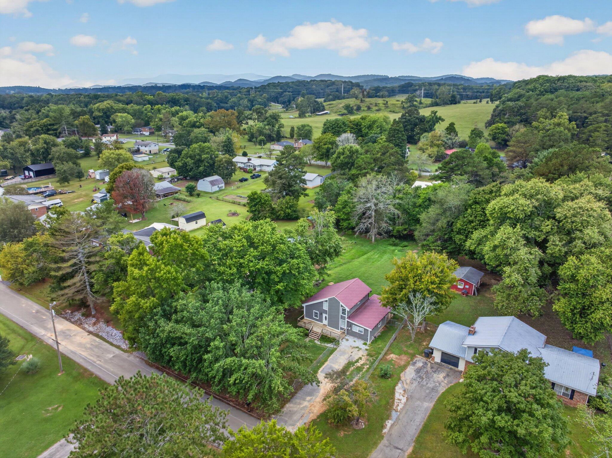 289 Diamond Circle, LaFayette