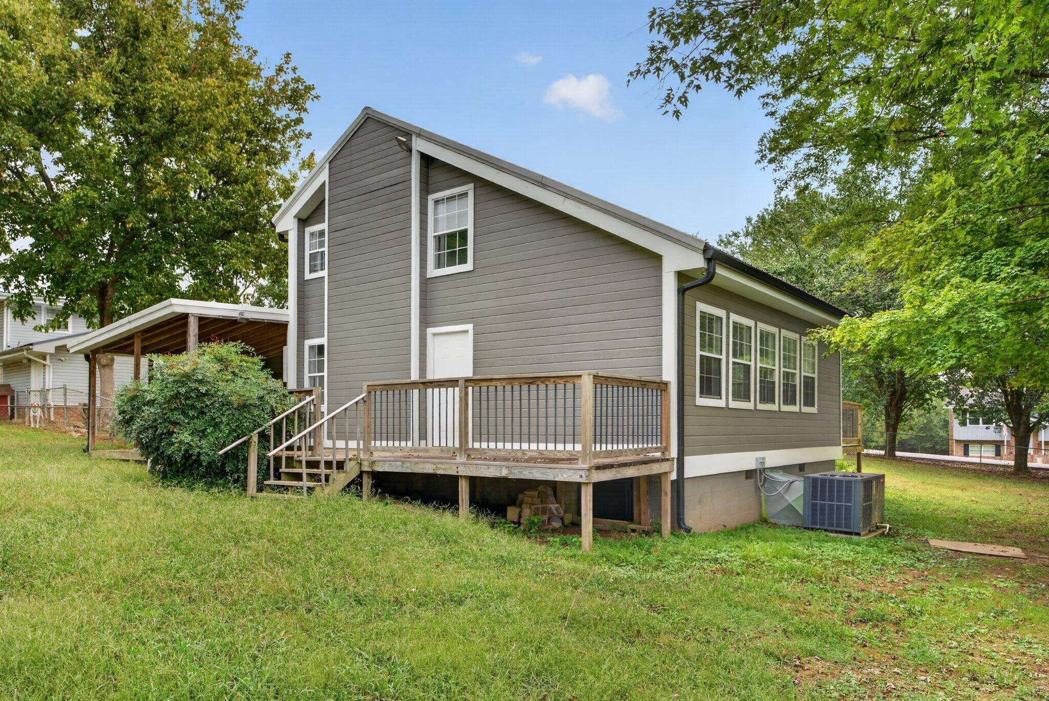 289 Diamond Circle, LaFayette