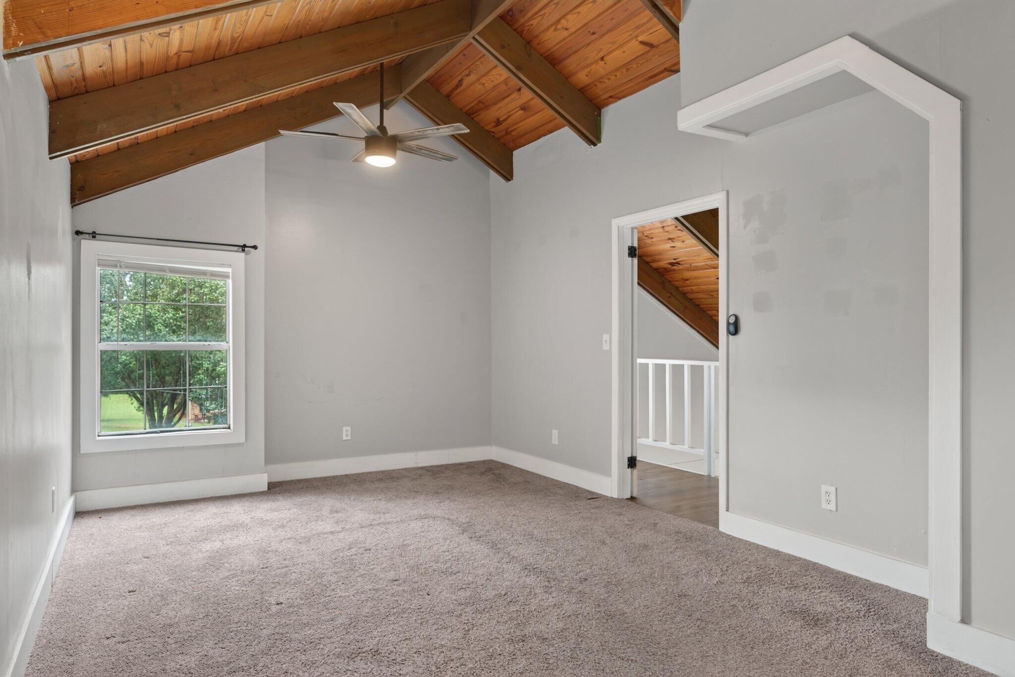 289 Diamond Circle, LaFayette